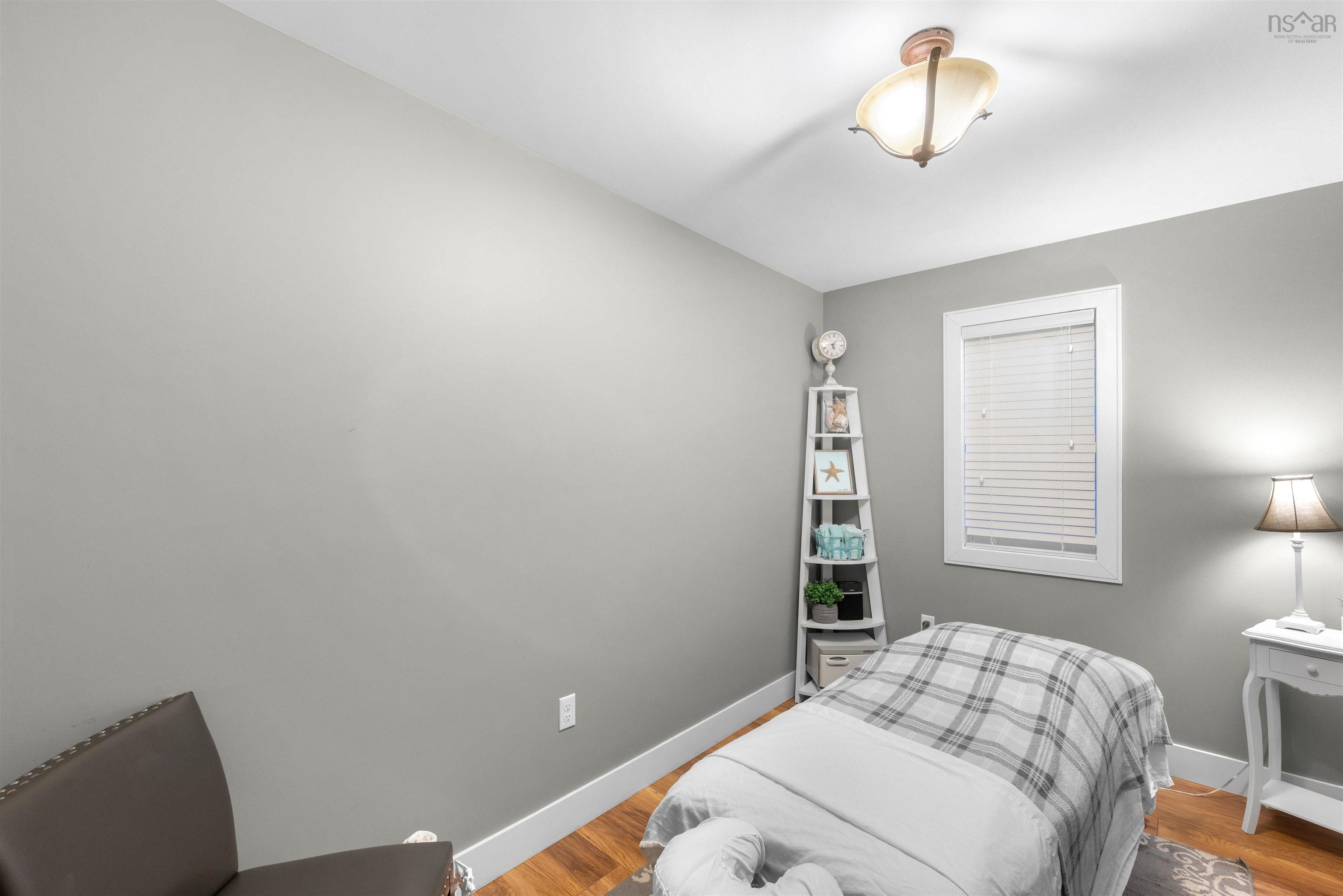 1568 Prospect Road photo #31