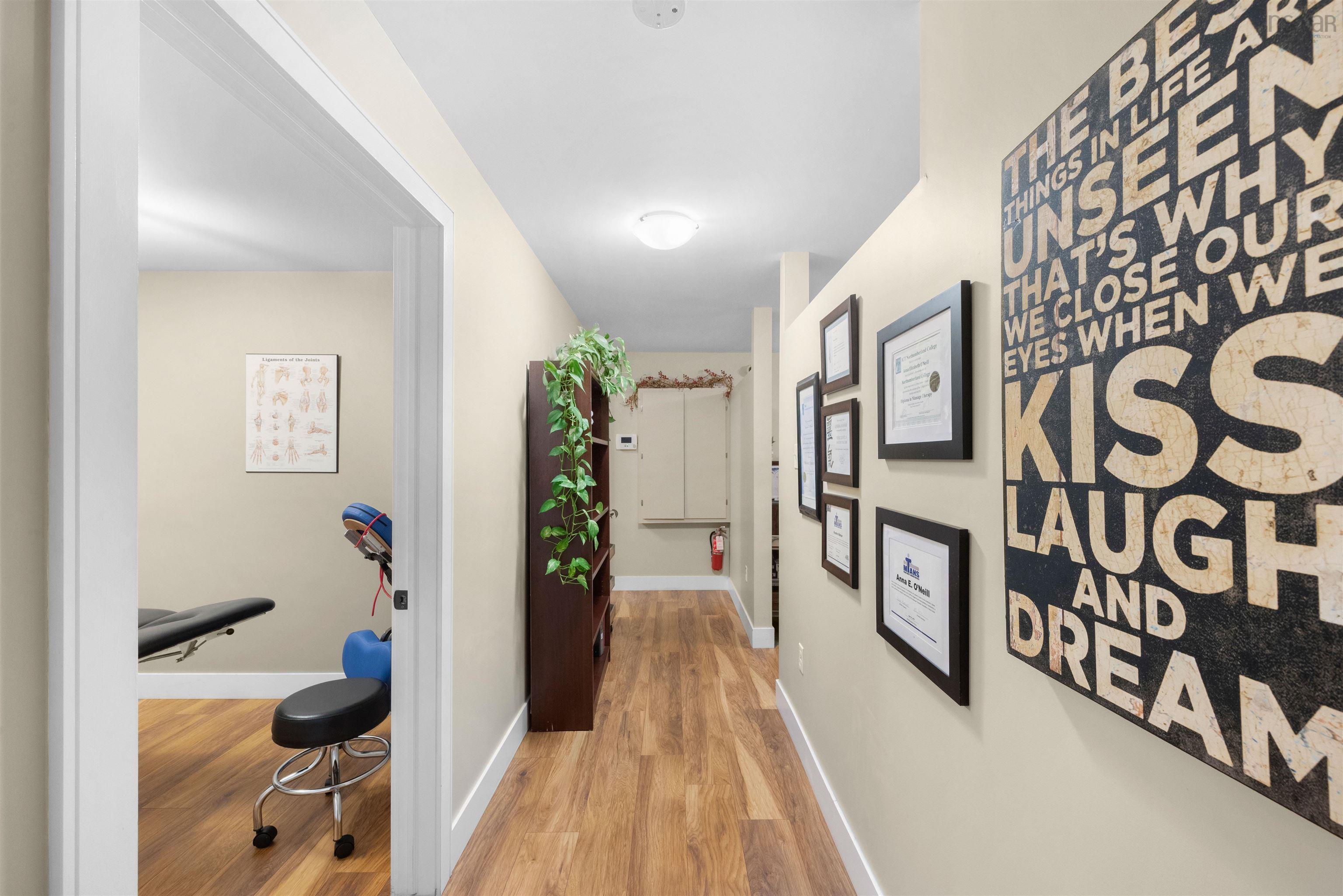 1568 Prospect Road photo #39
