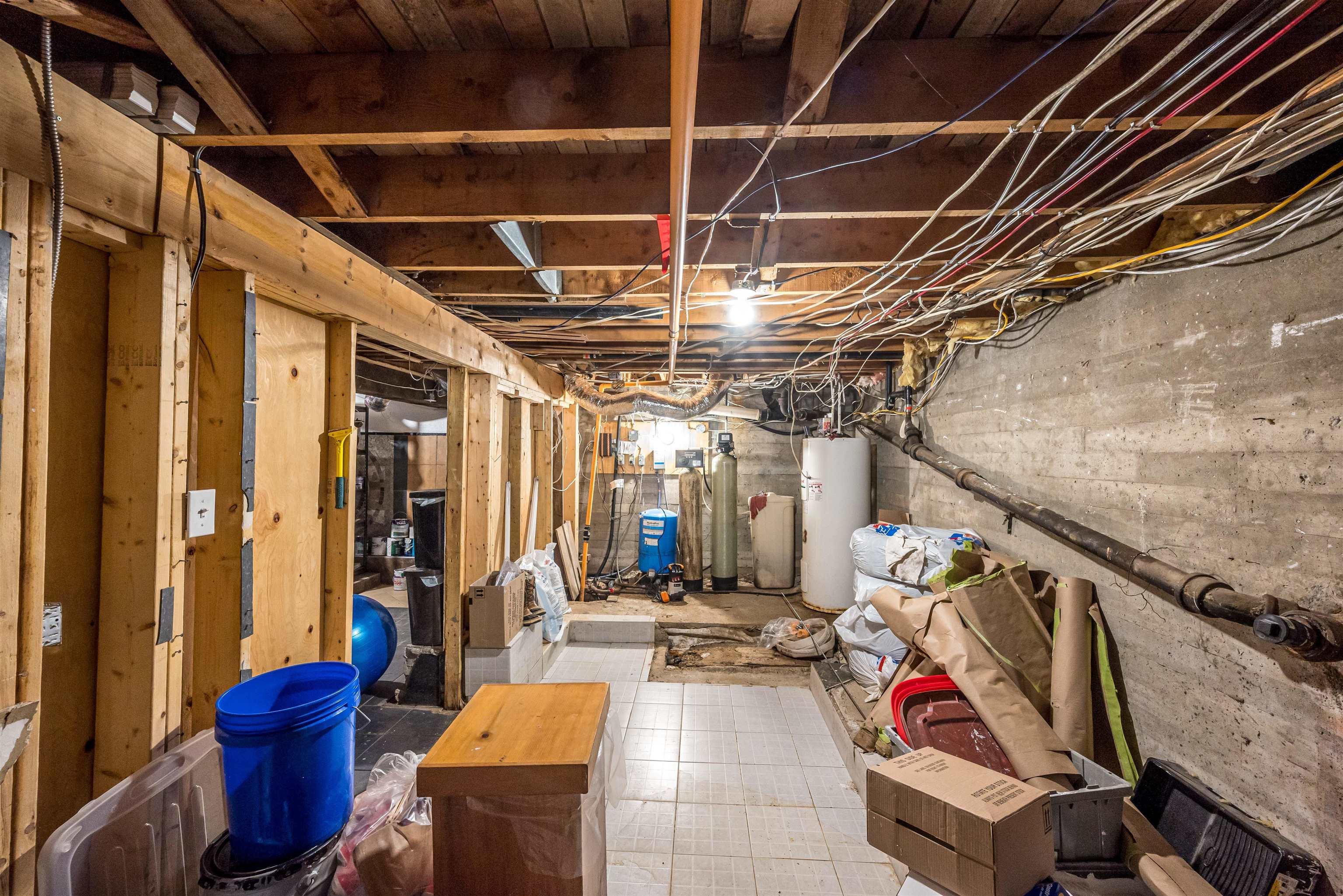 1568 Prospect Road photo #45