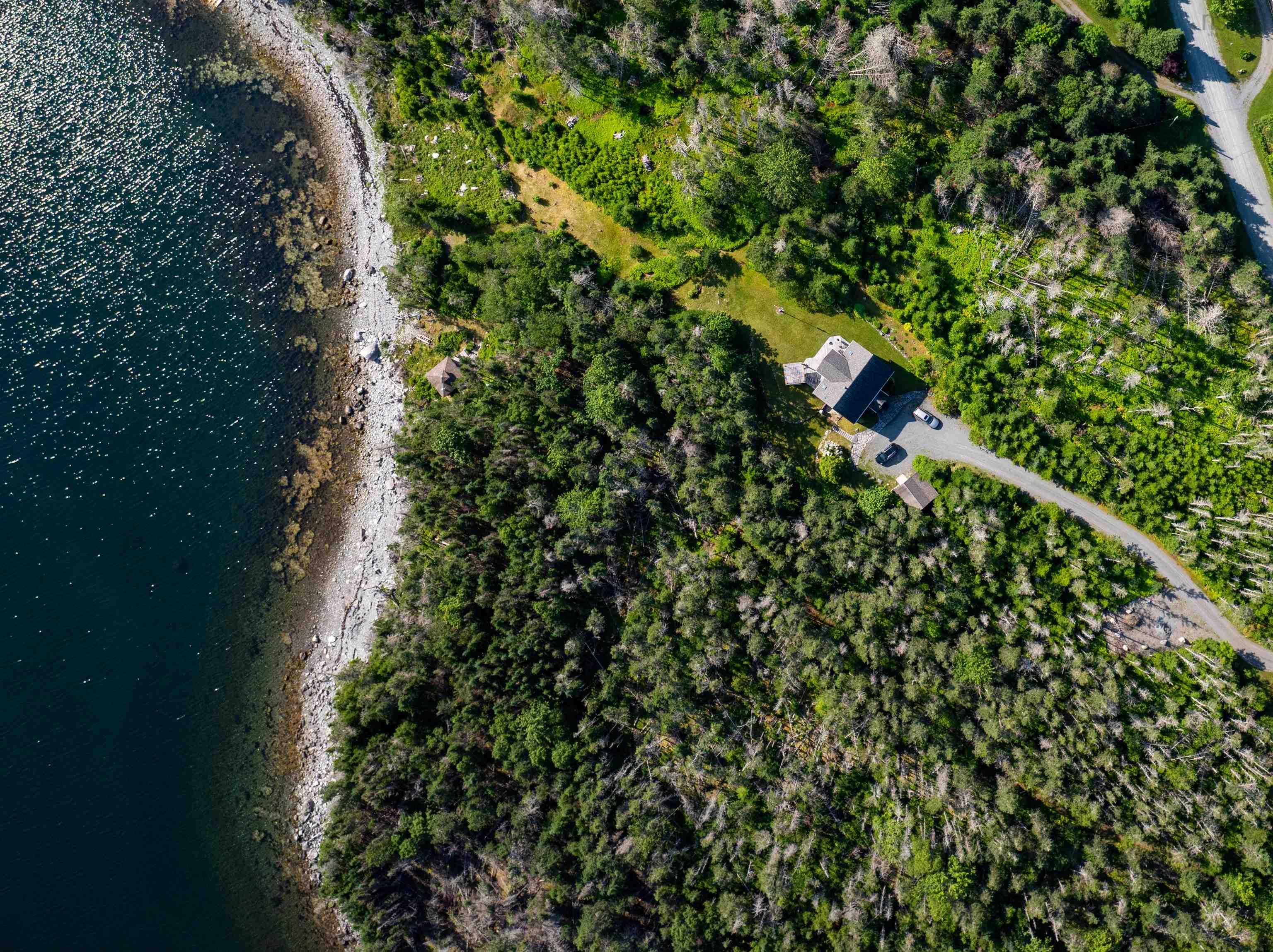 55 Lintlops Road photo #3