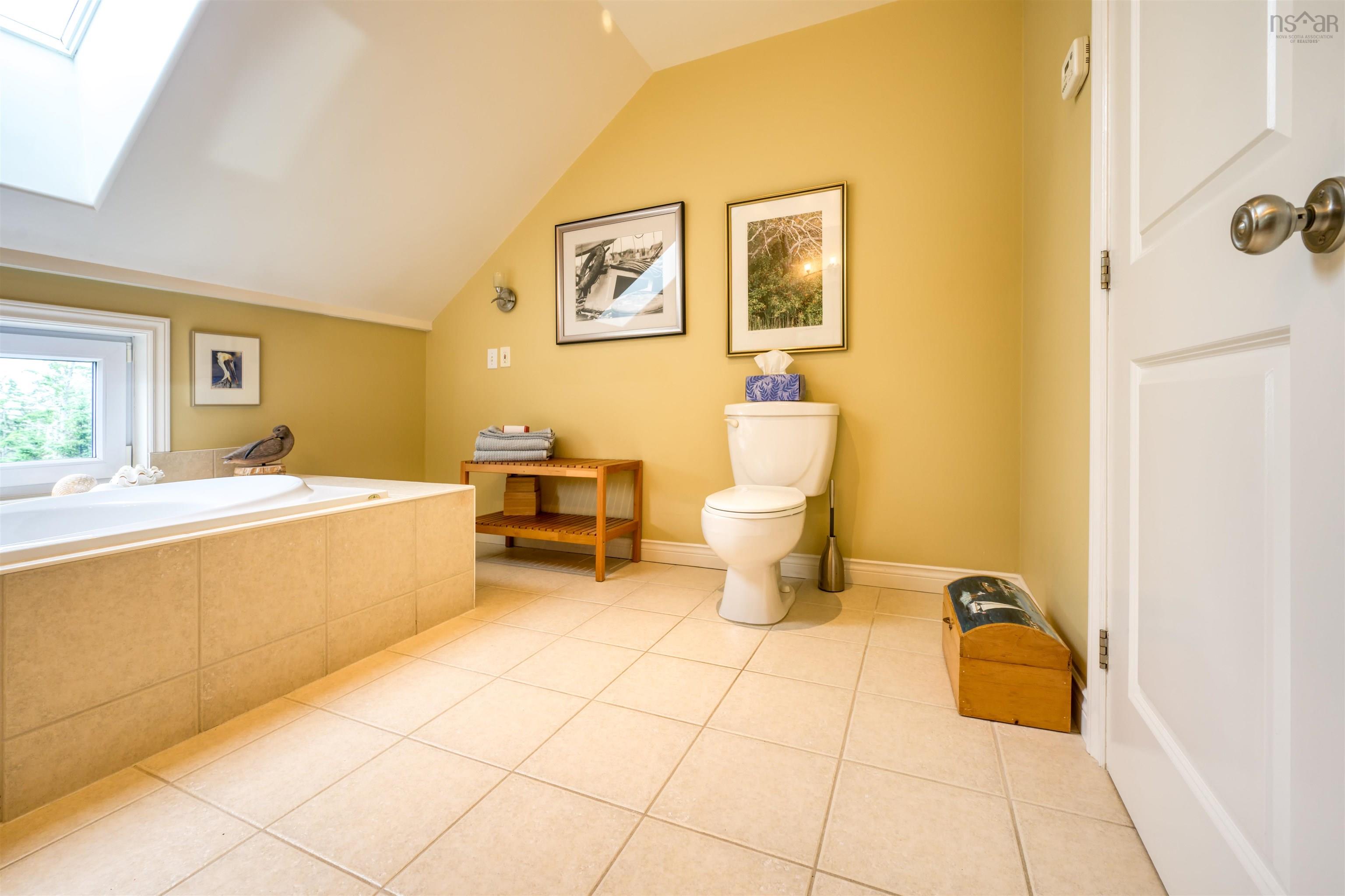 55 Lintlops Road photo #27