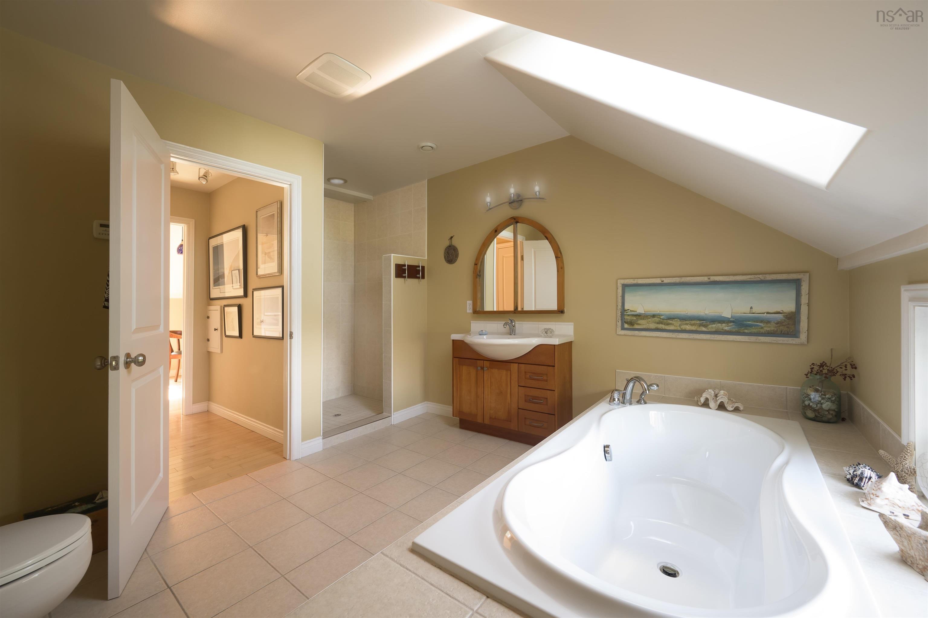 55 Lintlops Road photo #30