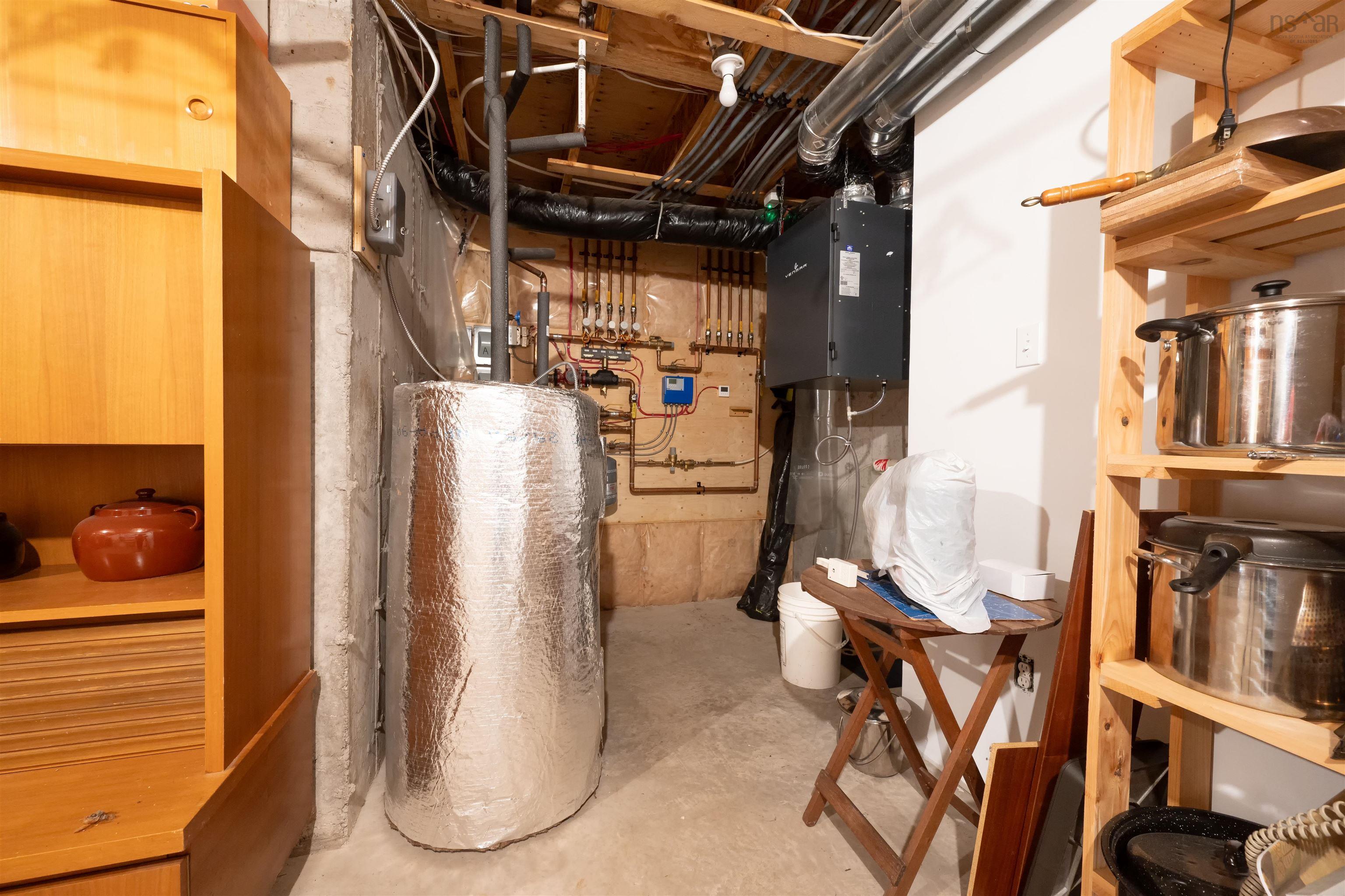 55 Lintlops Road photo #37