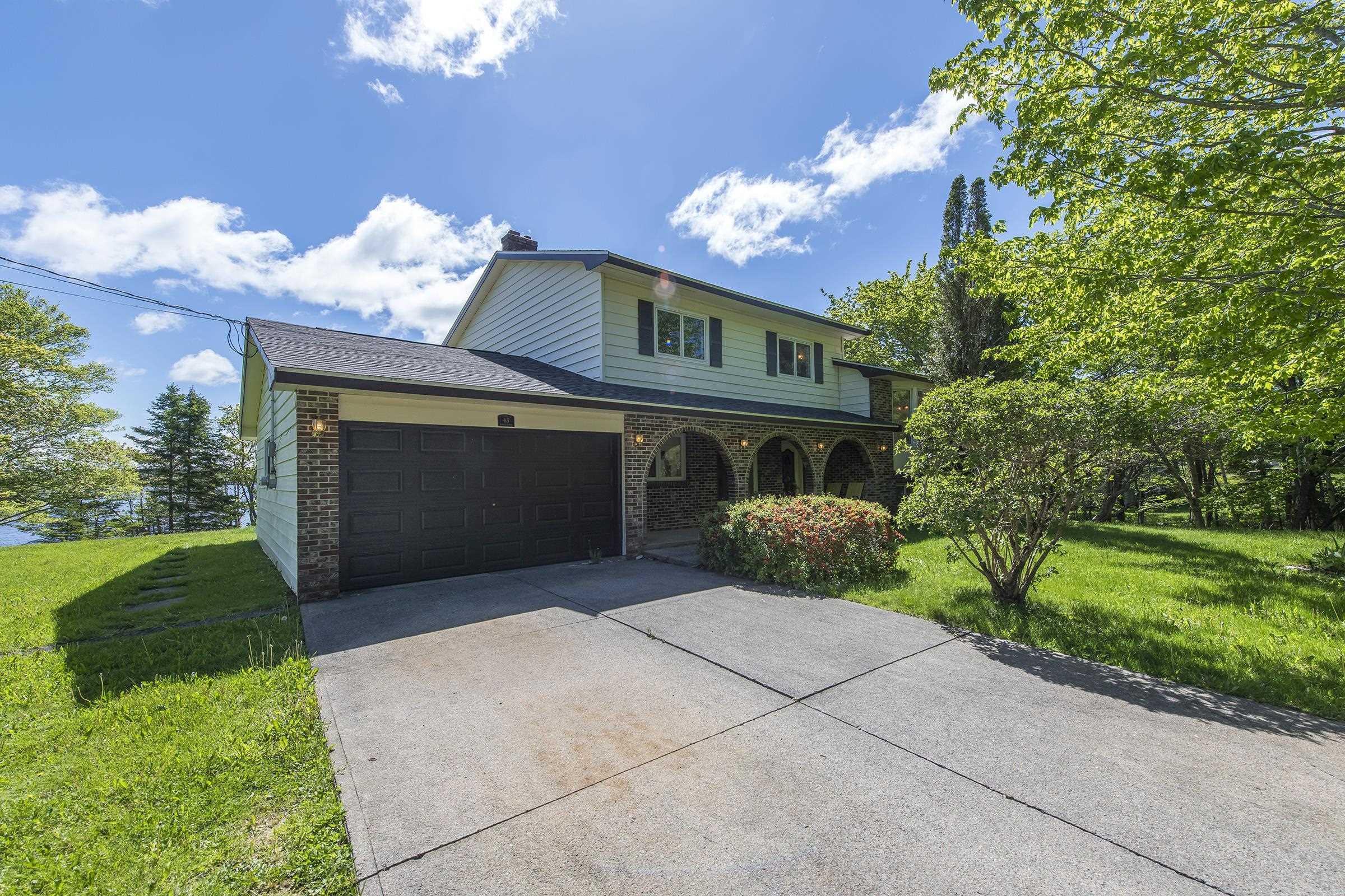 45 KAREN CRES, PORTERS LAKE, NS Photo 1