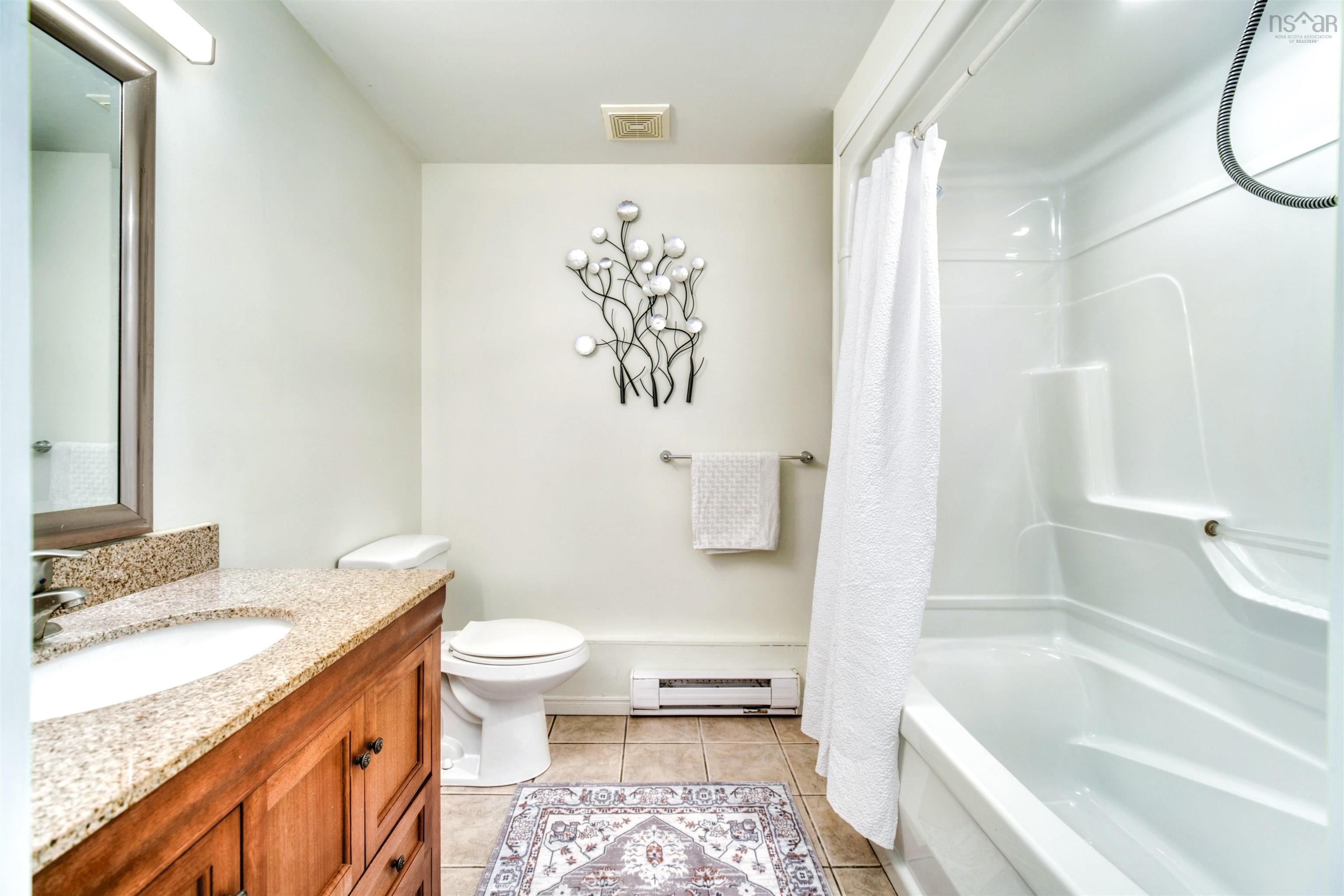 283 Preakness Crescent photo #28