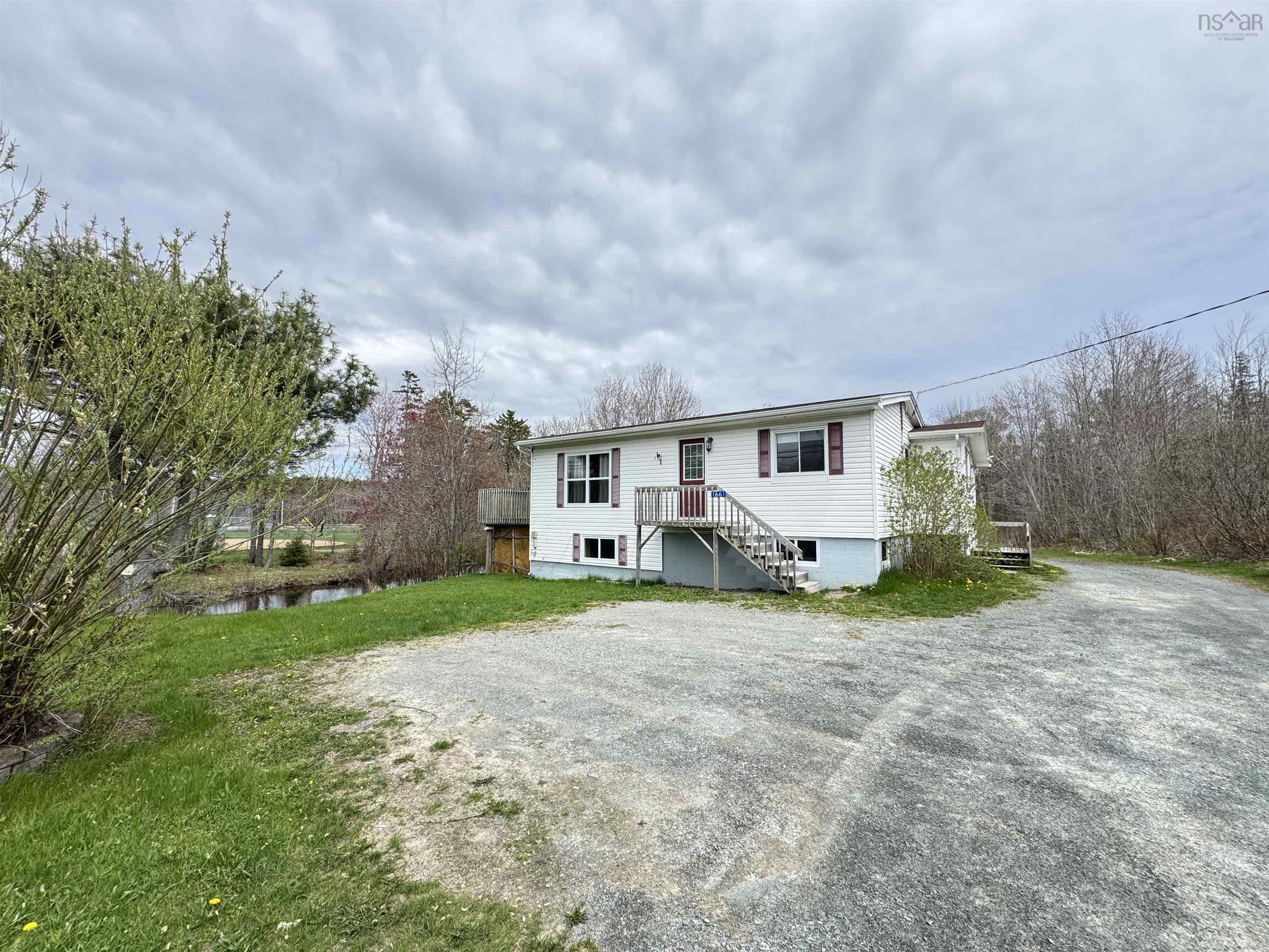 1661 BEAVER BANK RD, BEAVER BANK, NS