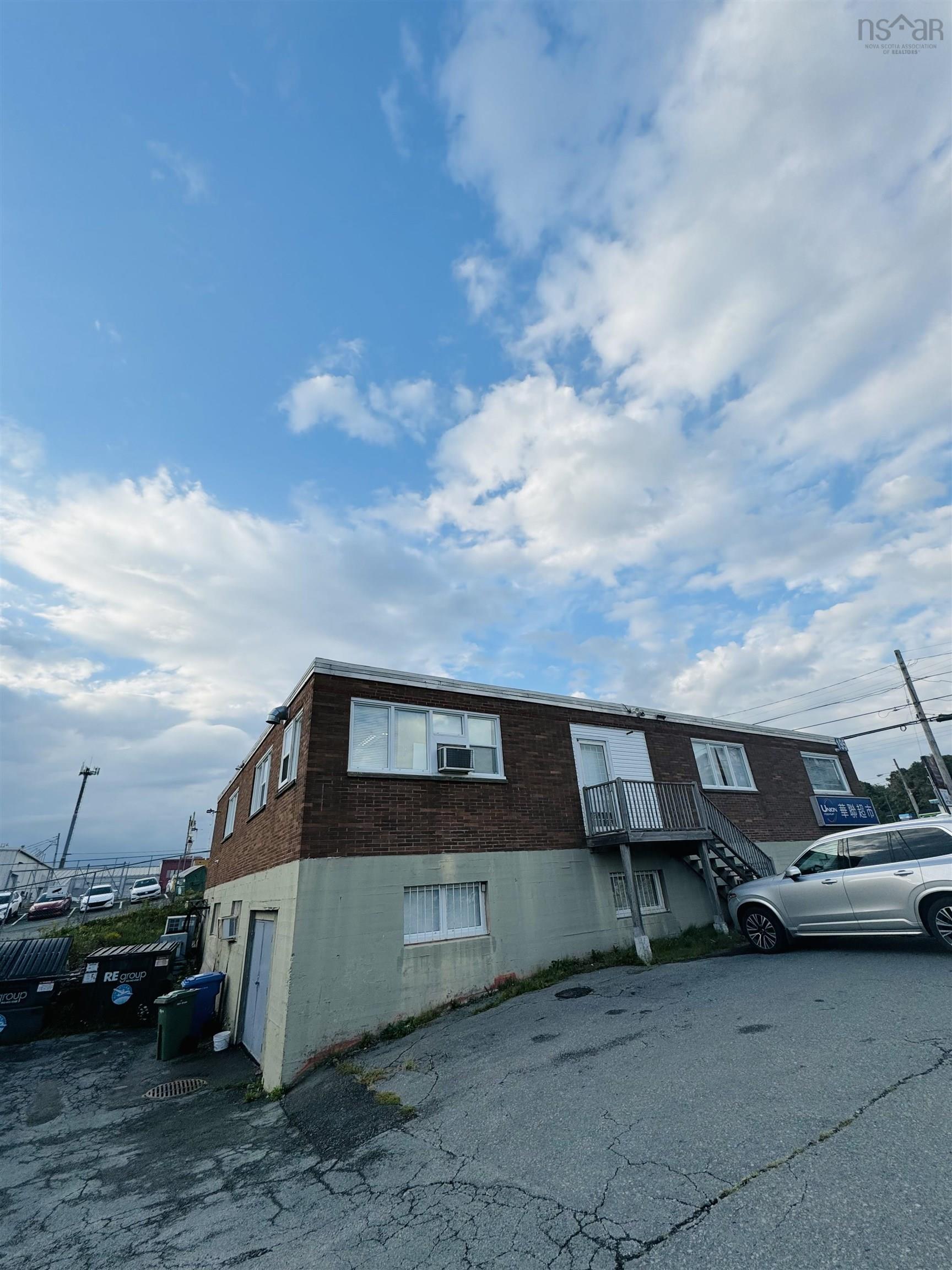 195 Wyse Road photo #4