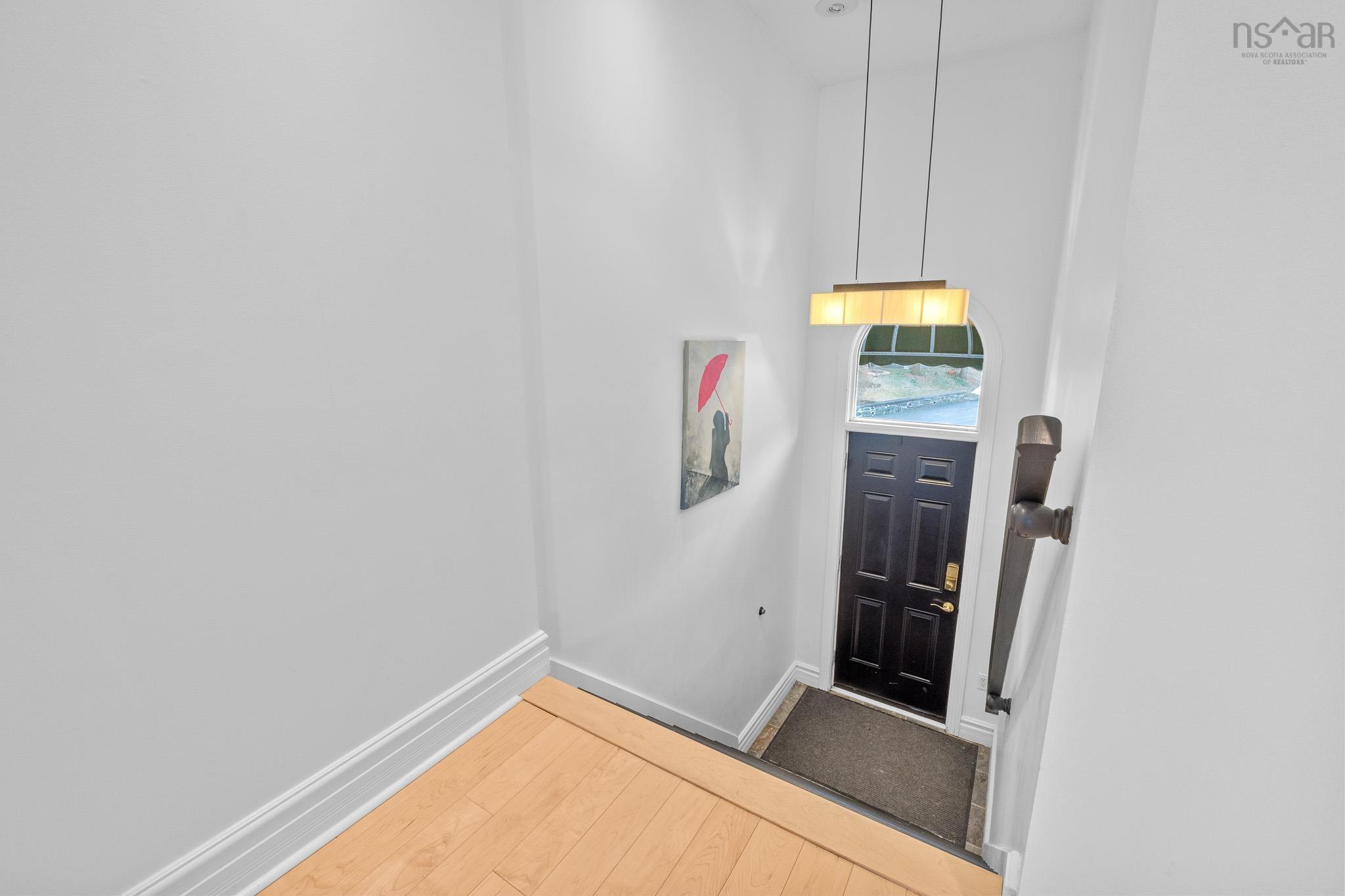 99 Anchor Drive photo #2