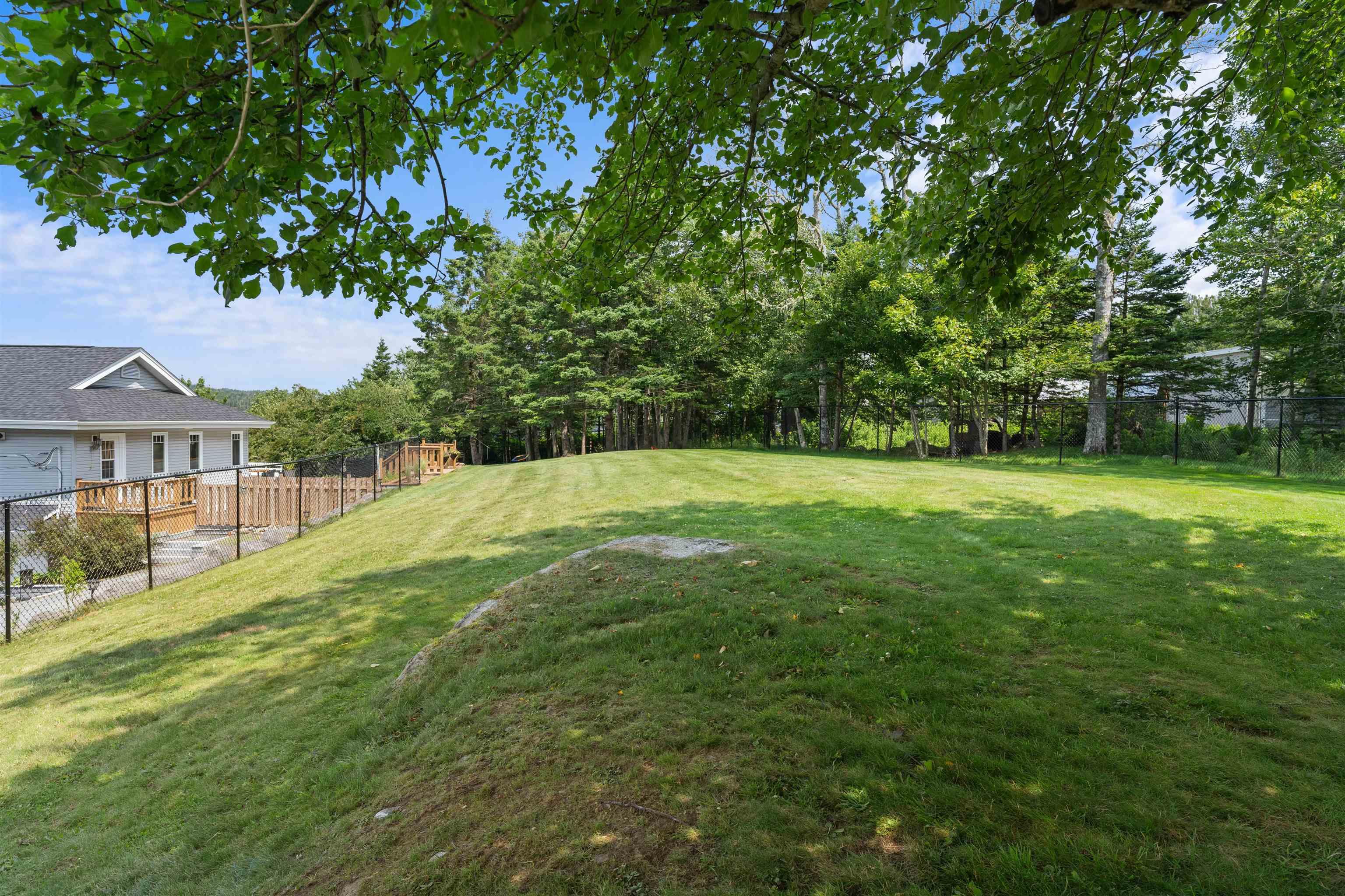 384 West Ship Harbour Road photo #42