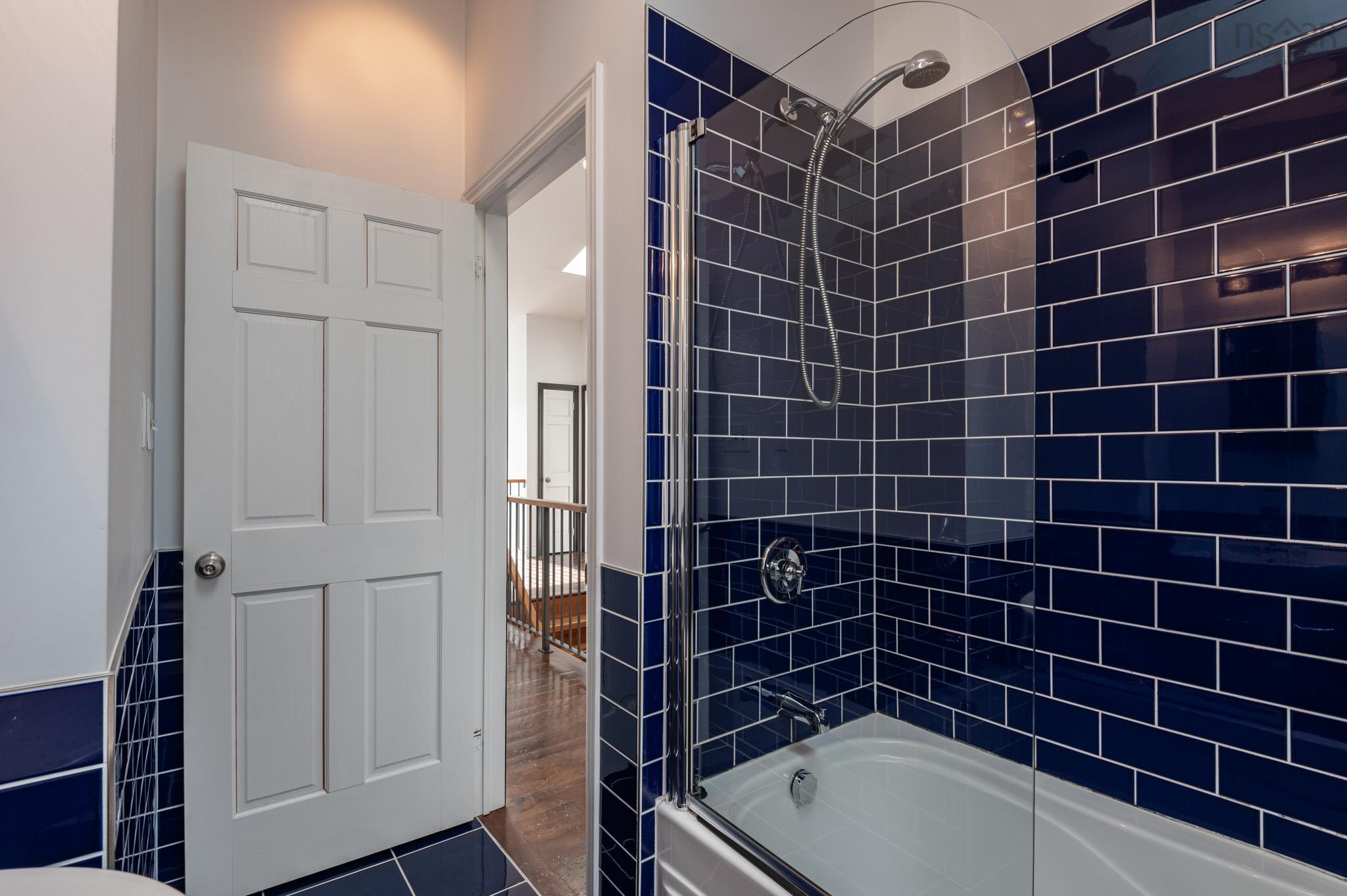 6880 Quinpool Road photo #36