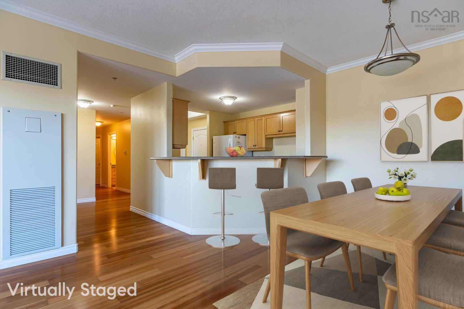 208 36 Southgate Drive photo #11
