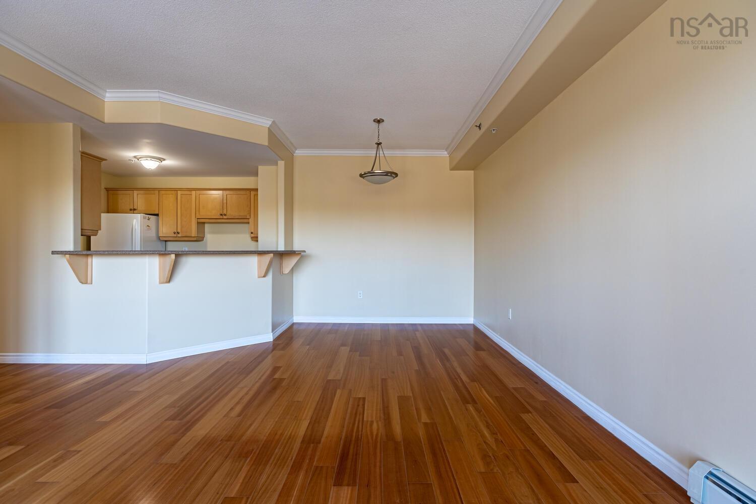 208 36 Southgate Drive photo #14