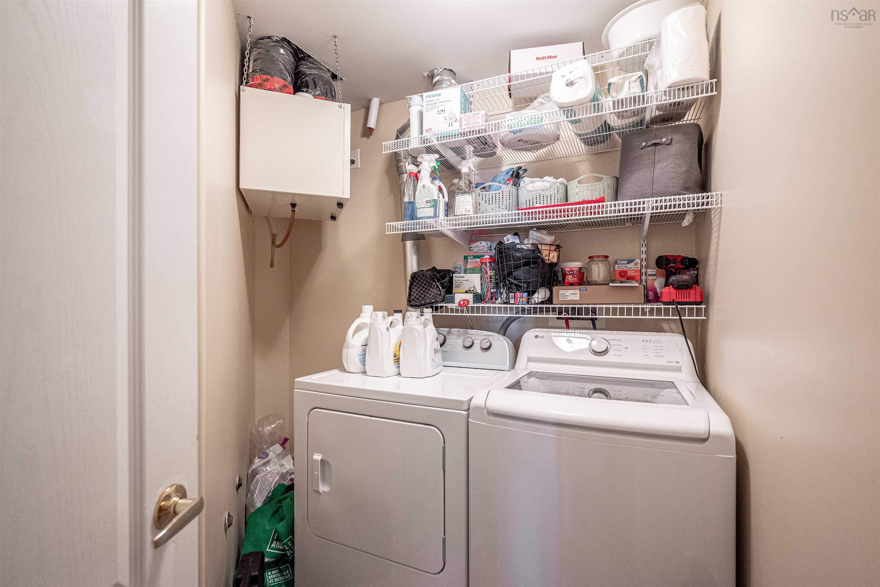208 36 Southgate Drive photo #29