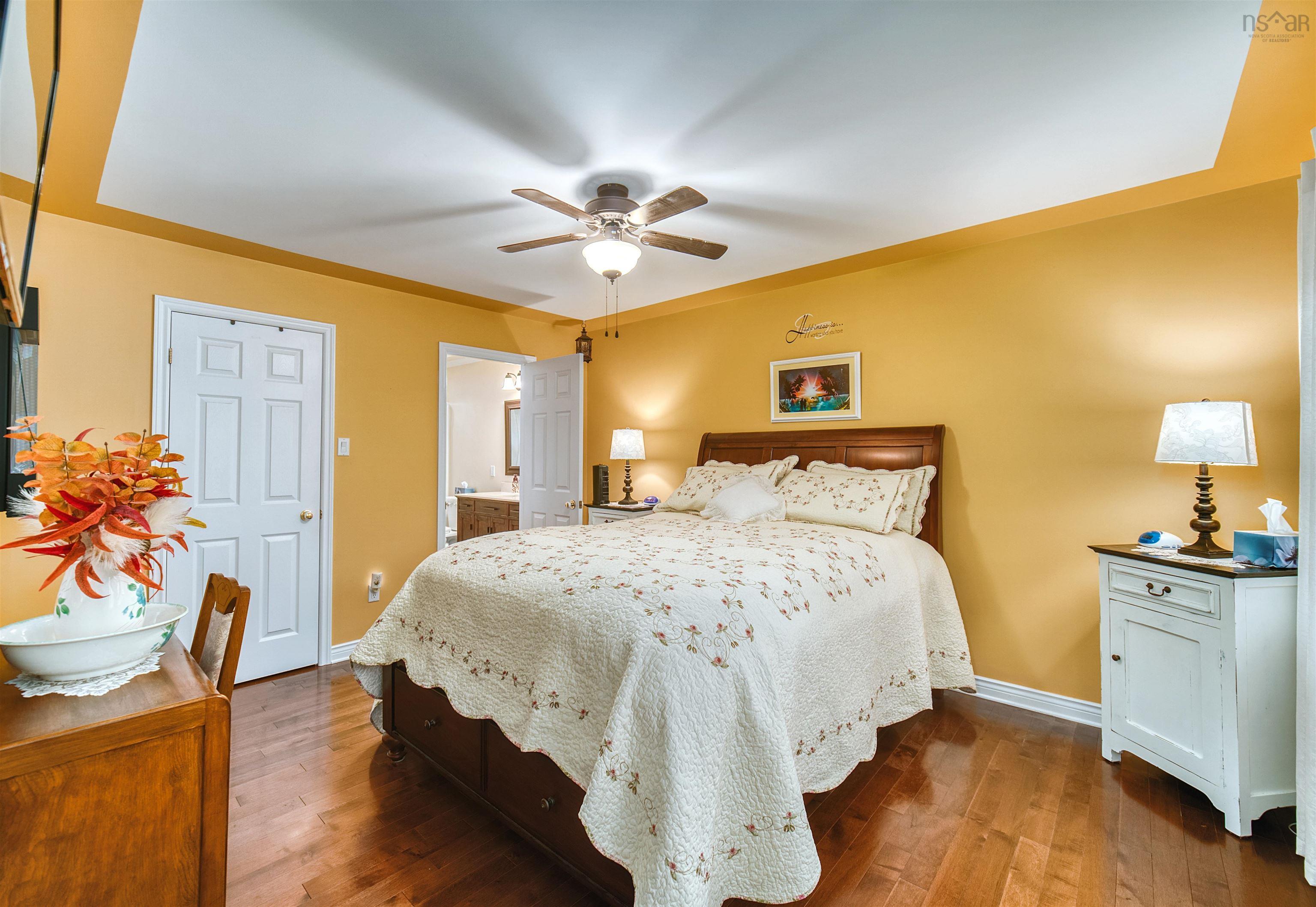 20 Perry Court photo #41