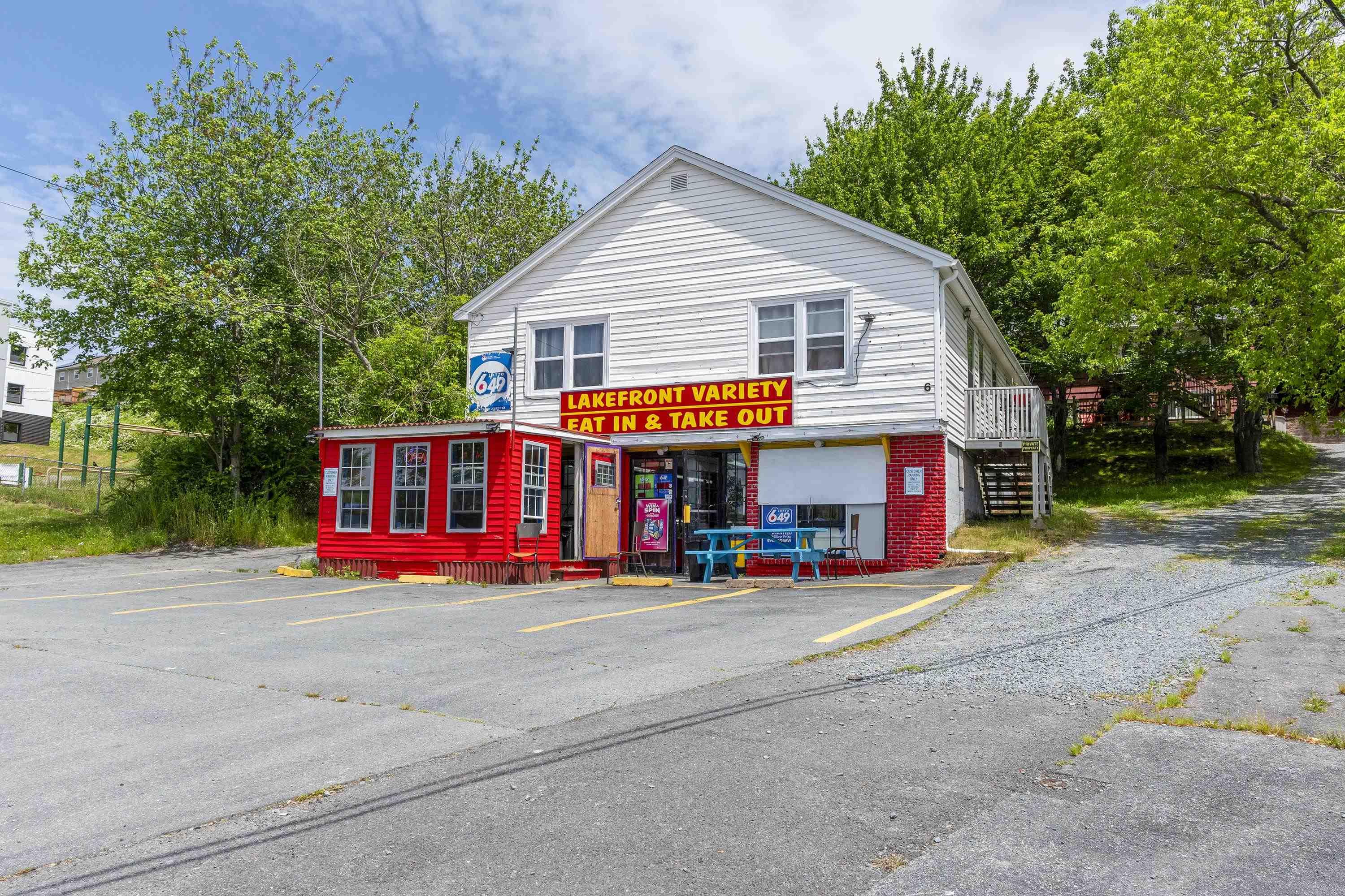 16 6 Lakefront Road photo #3
