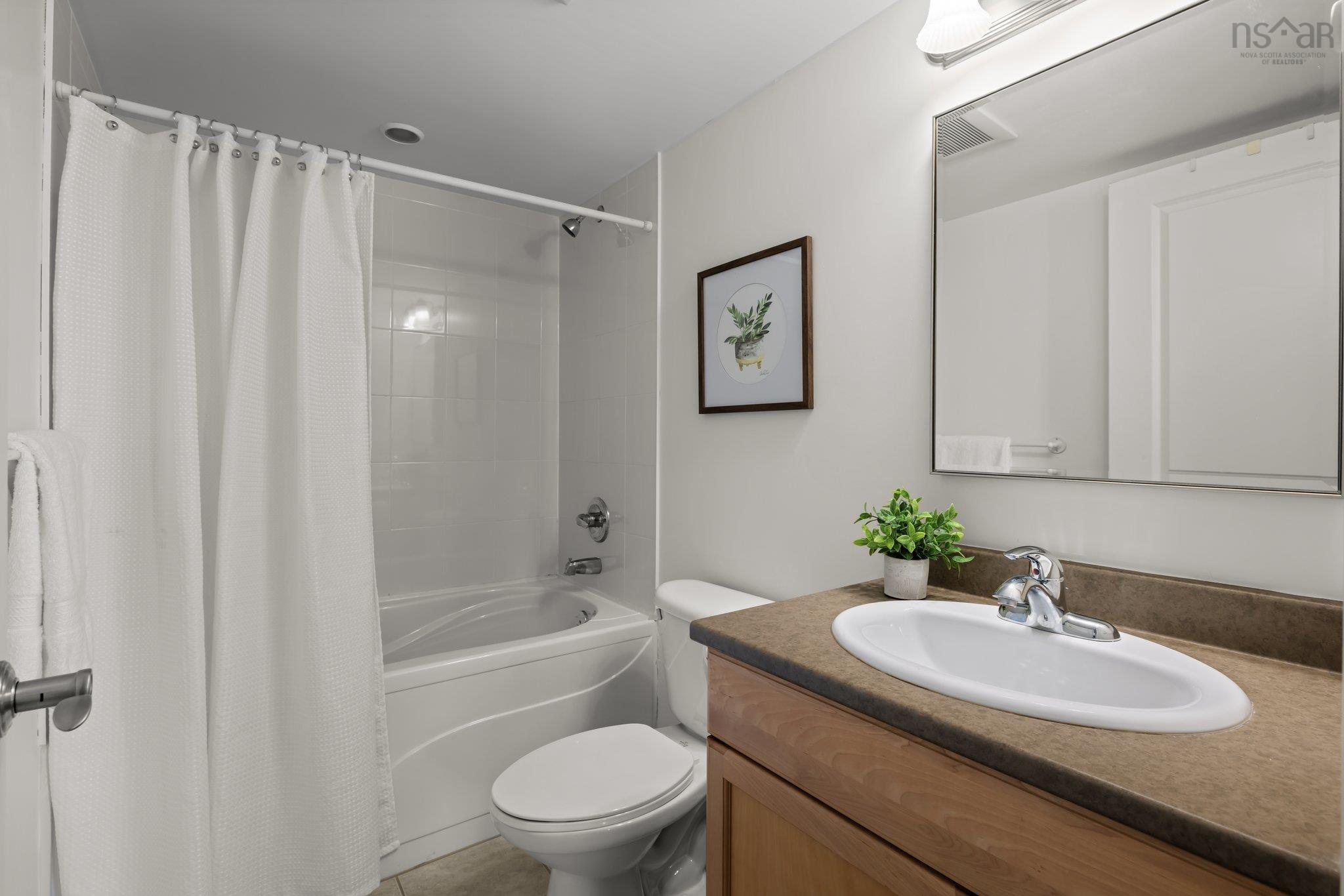 404 5234 Morris Street photo #24