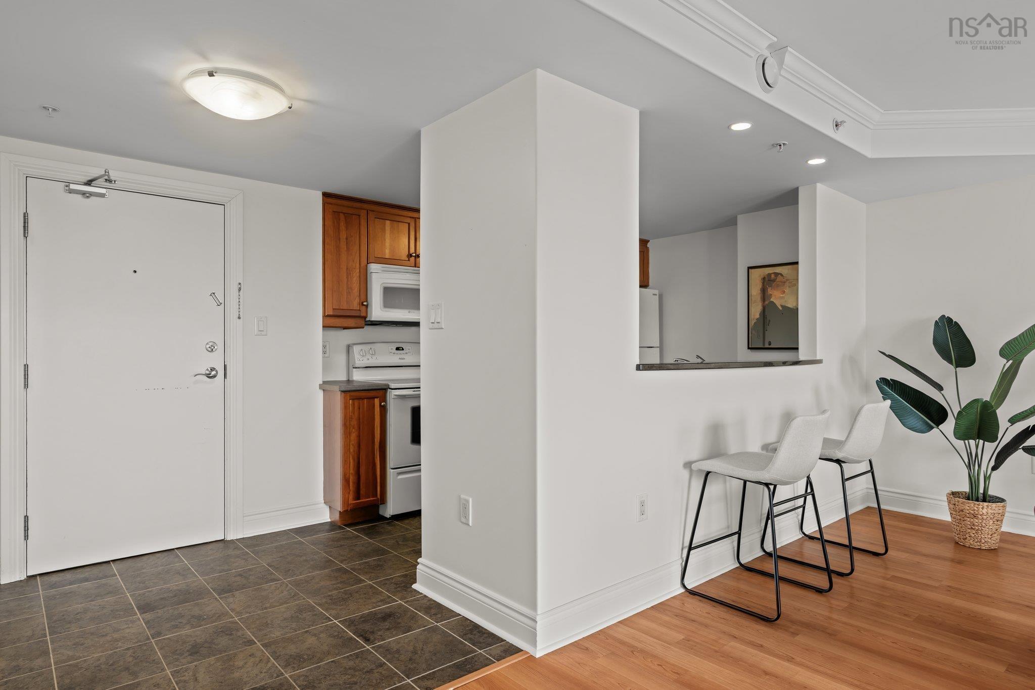 404 5234 Morris Street photo #10