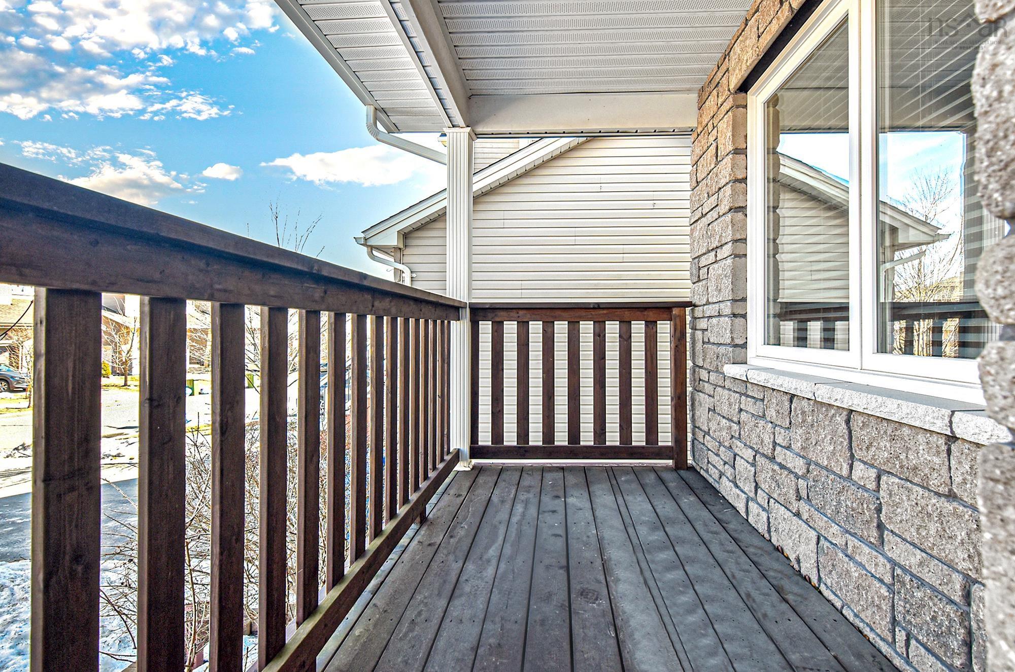 62 Aspenhill Court photo #2