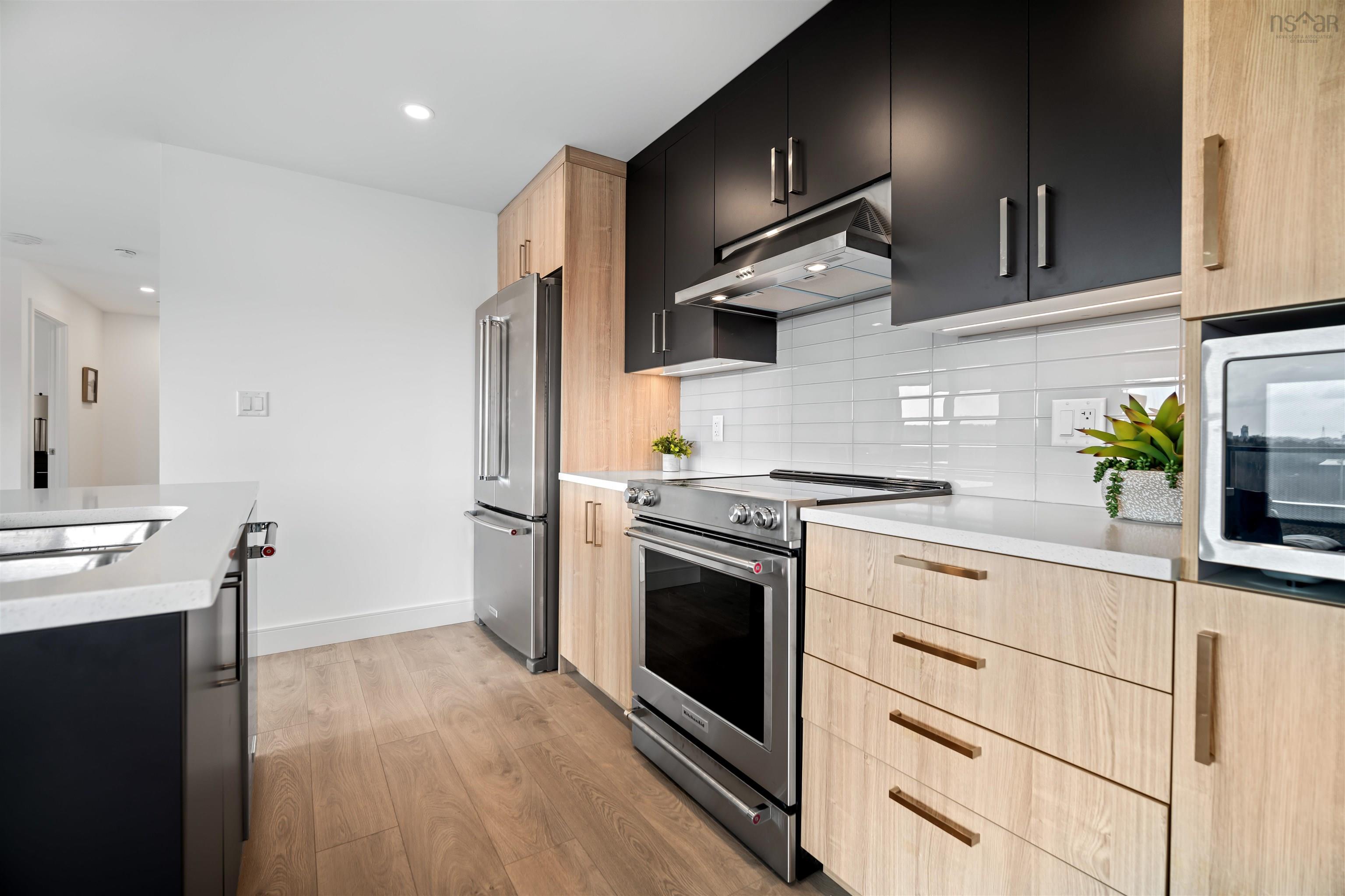 306 72 Seapoint Road photo #15