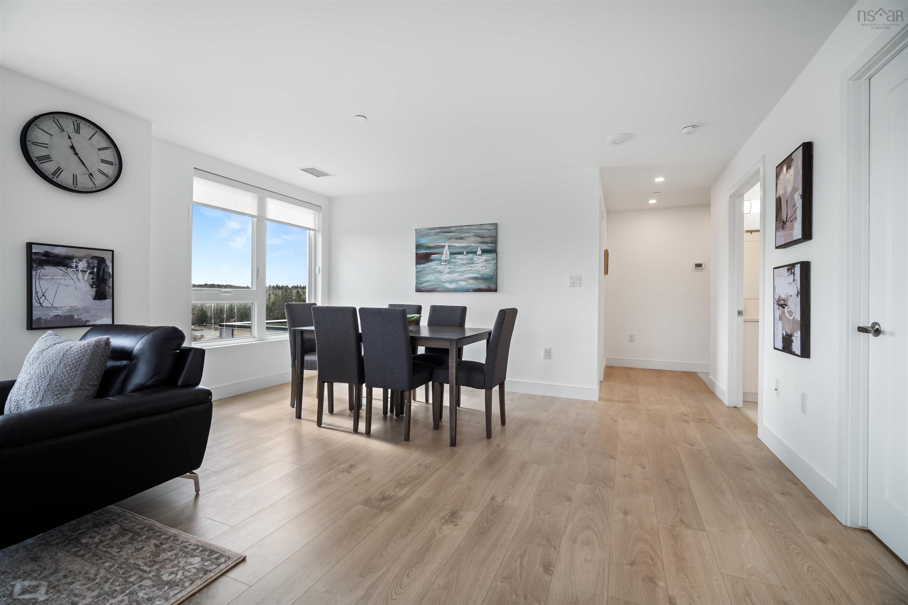 306 72 Seapoint Road photo #16
