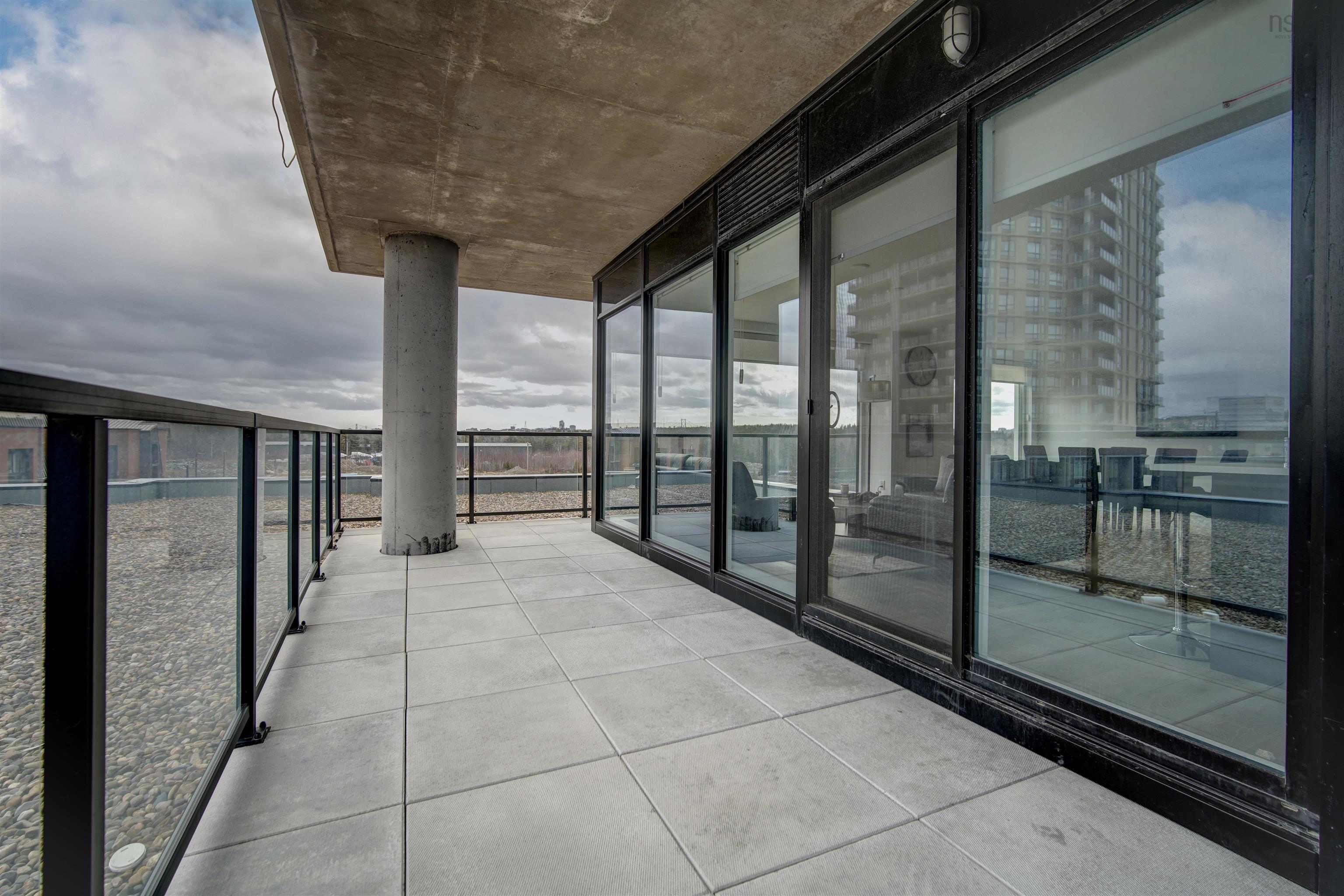 306 72 Seapoint Road photo #25