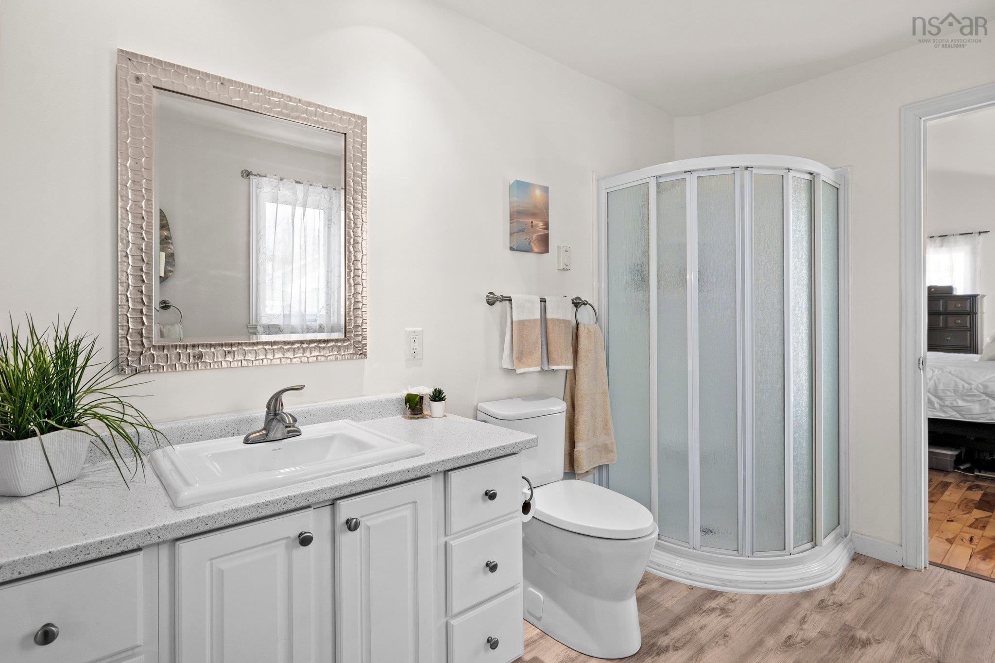 110 Whisper Ridge photo #17