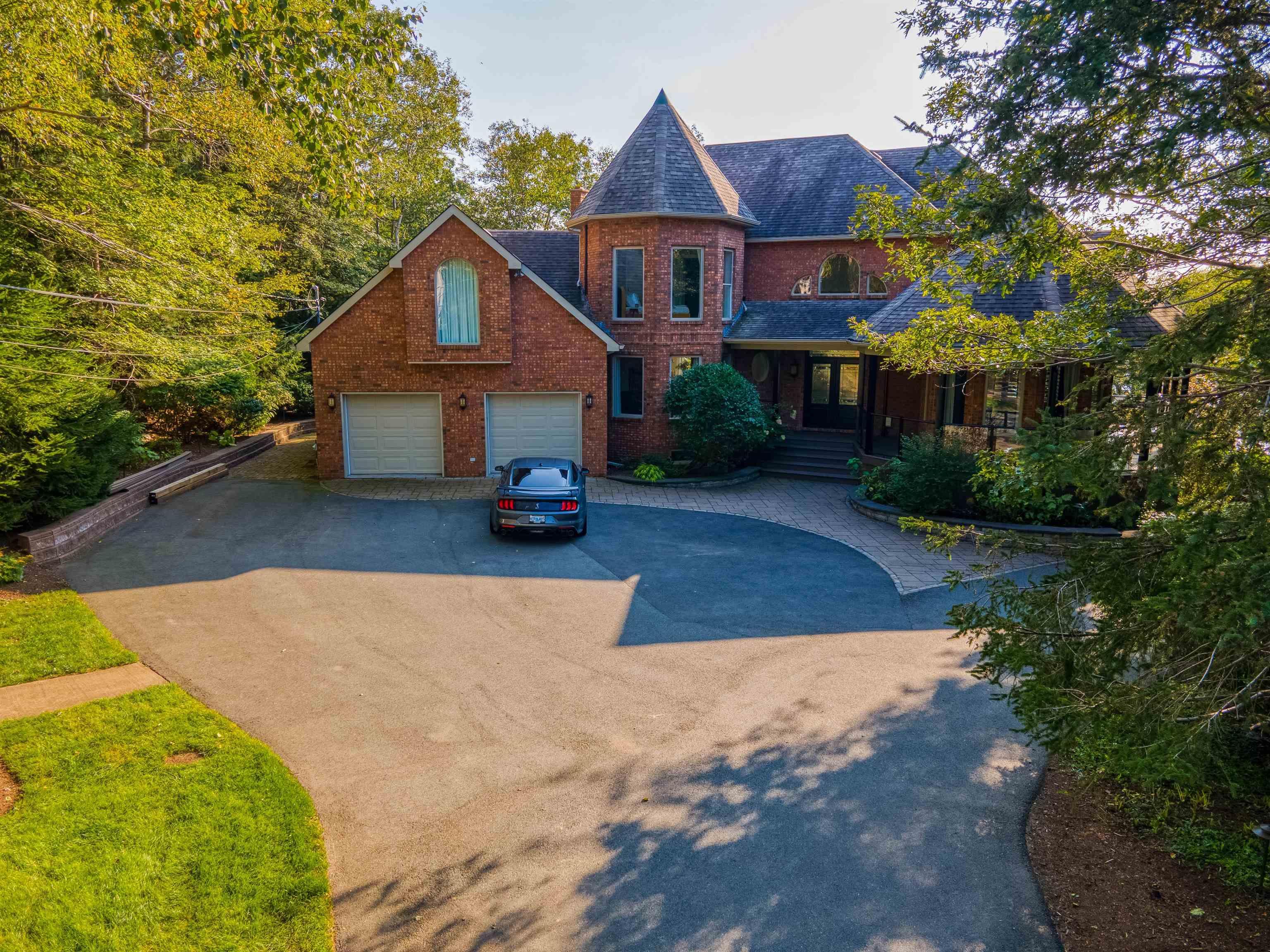 22 NOTTINGHAM LANE, FALL RIVER, NS