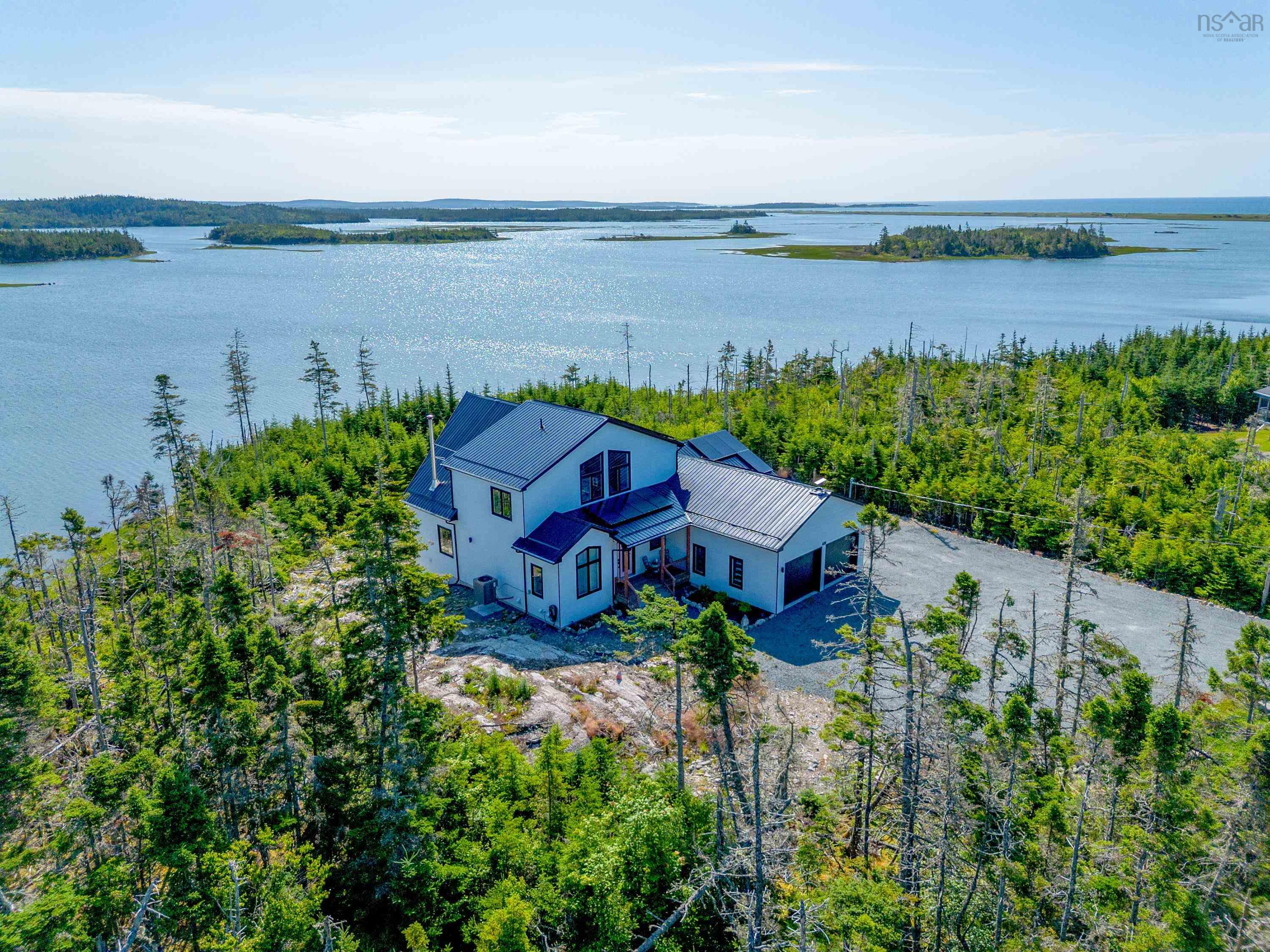 433 OWL DR, EAST PETPESWICK, NS Photo 1