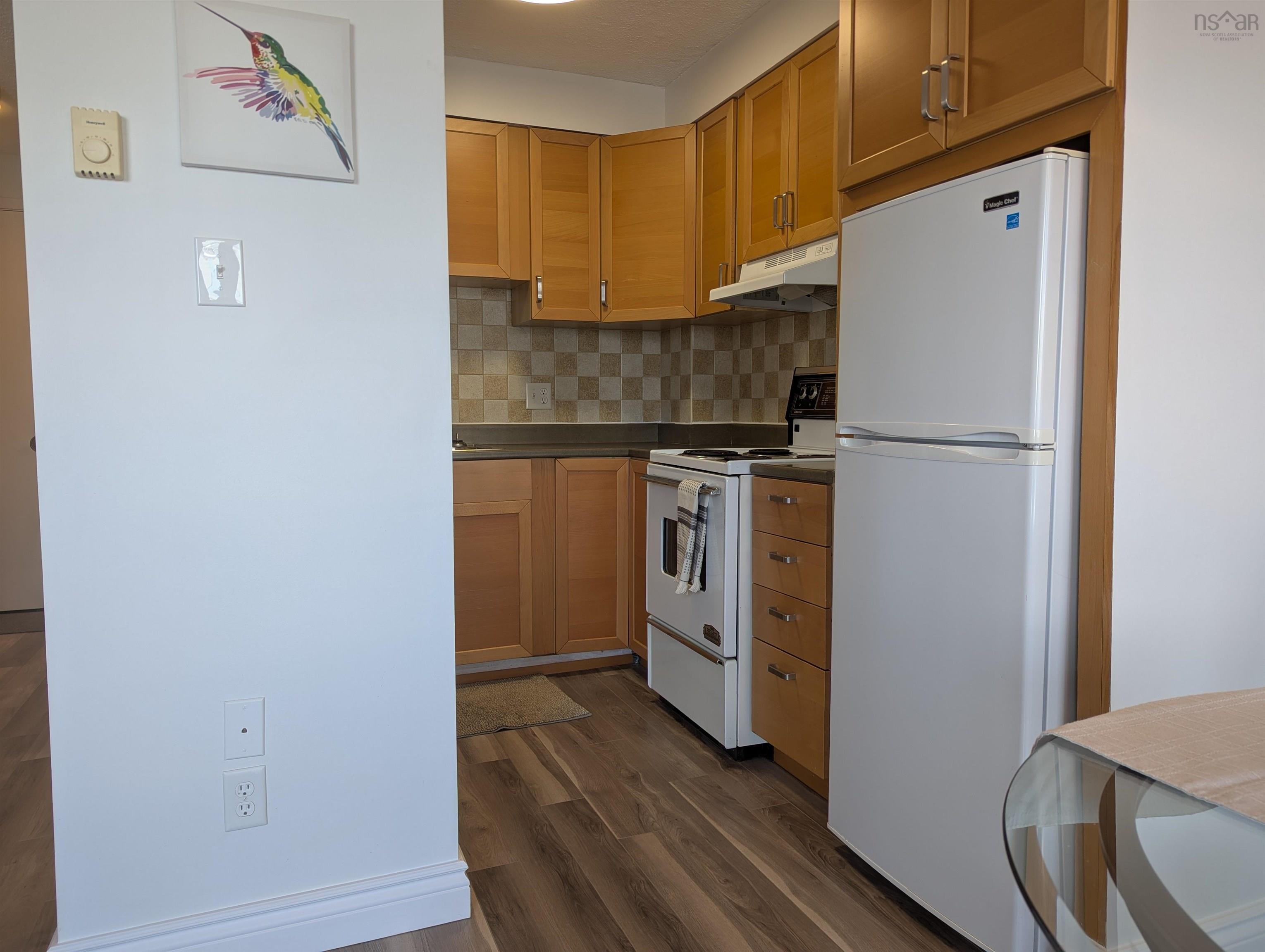 705 5959 Spring Garden Road photo #7