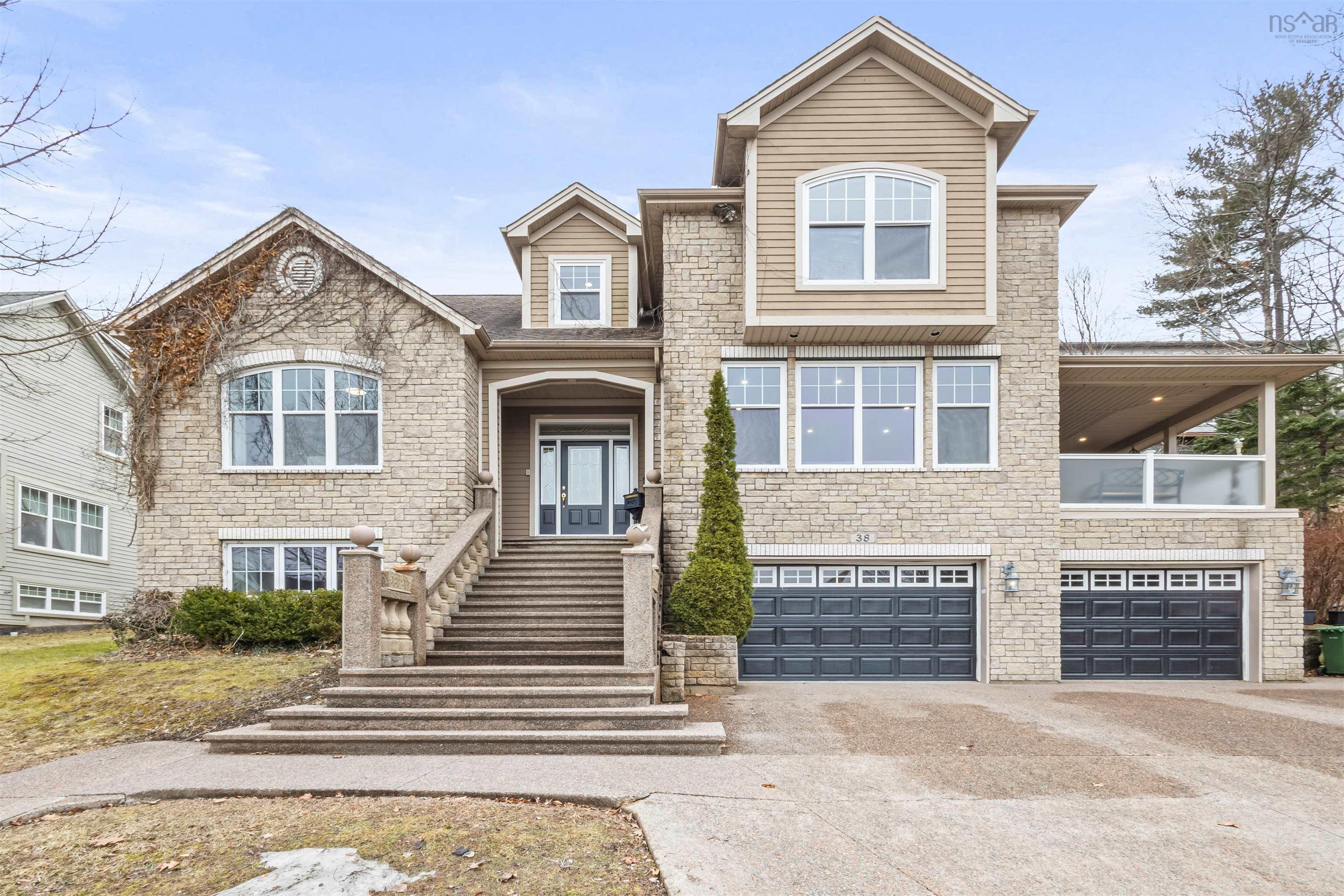 38 ANDREW COBB CRT, BEDFORD, NS