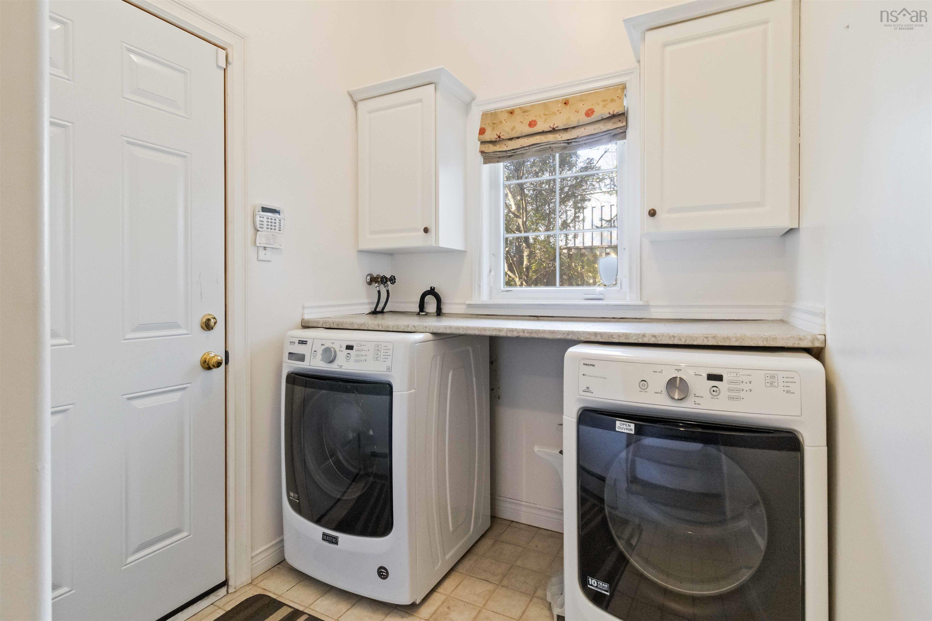 235 Glen Arbour Way photo #14