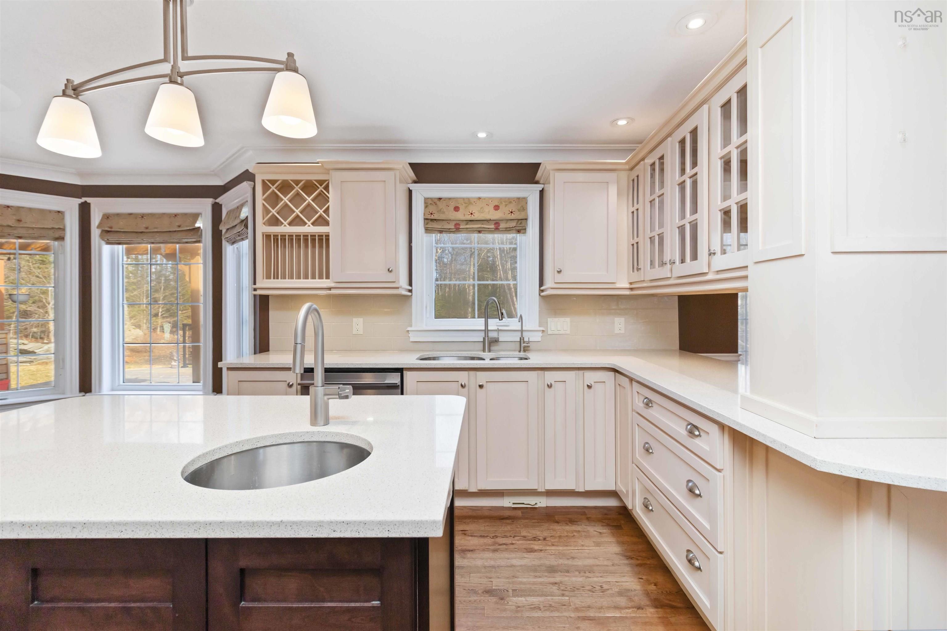 235 Glen Arbour Way photo #15