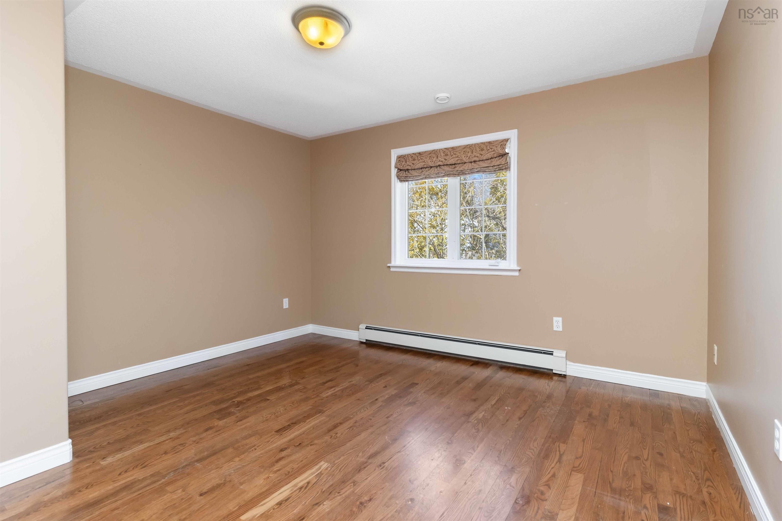 235 Glen Arbour Way photo #21