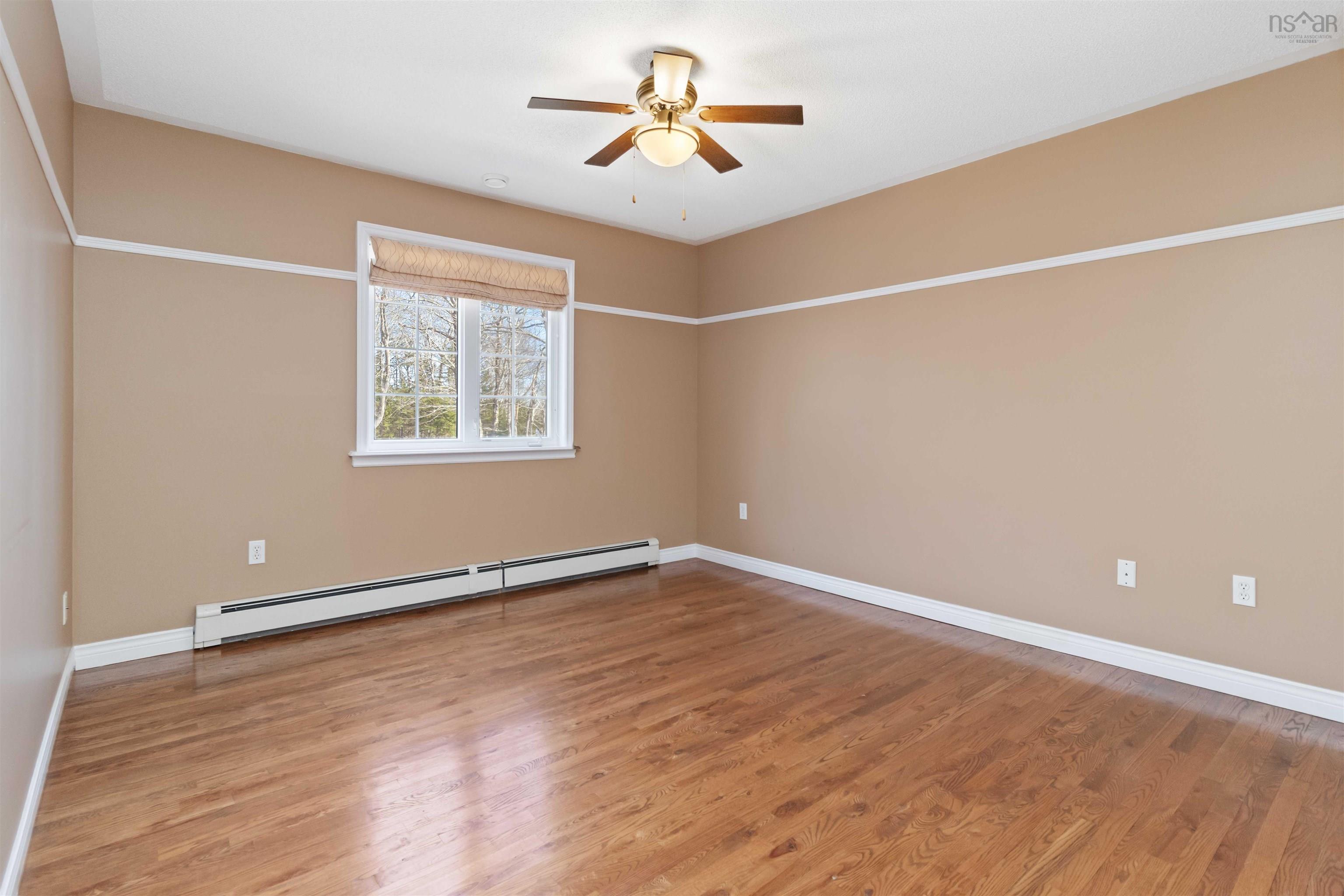 235 Glen Arbour Way photo #22