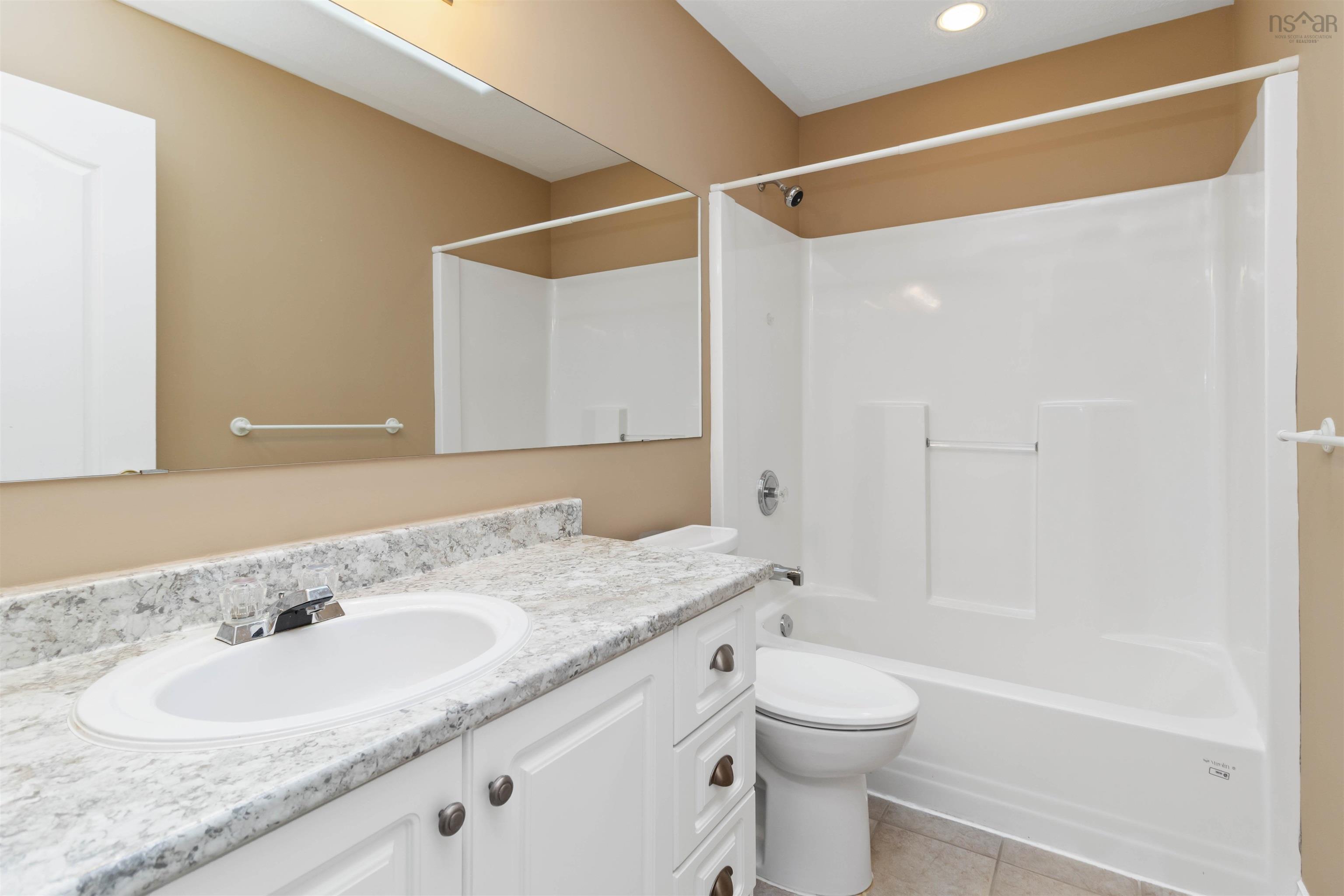235 Glen Arbour Way photo #24