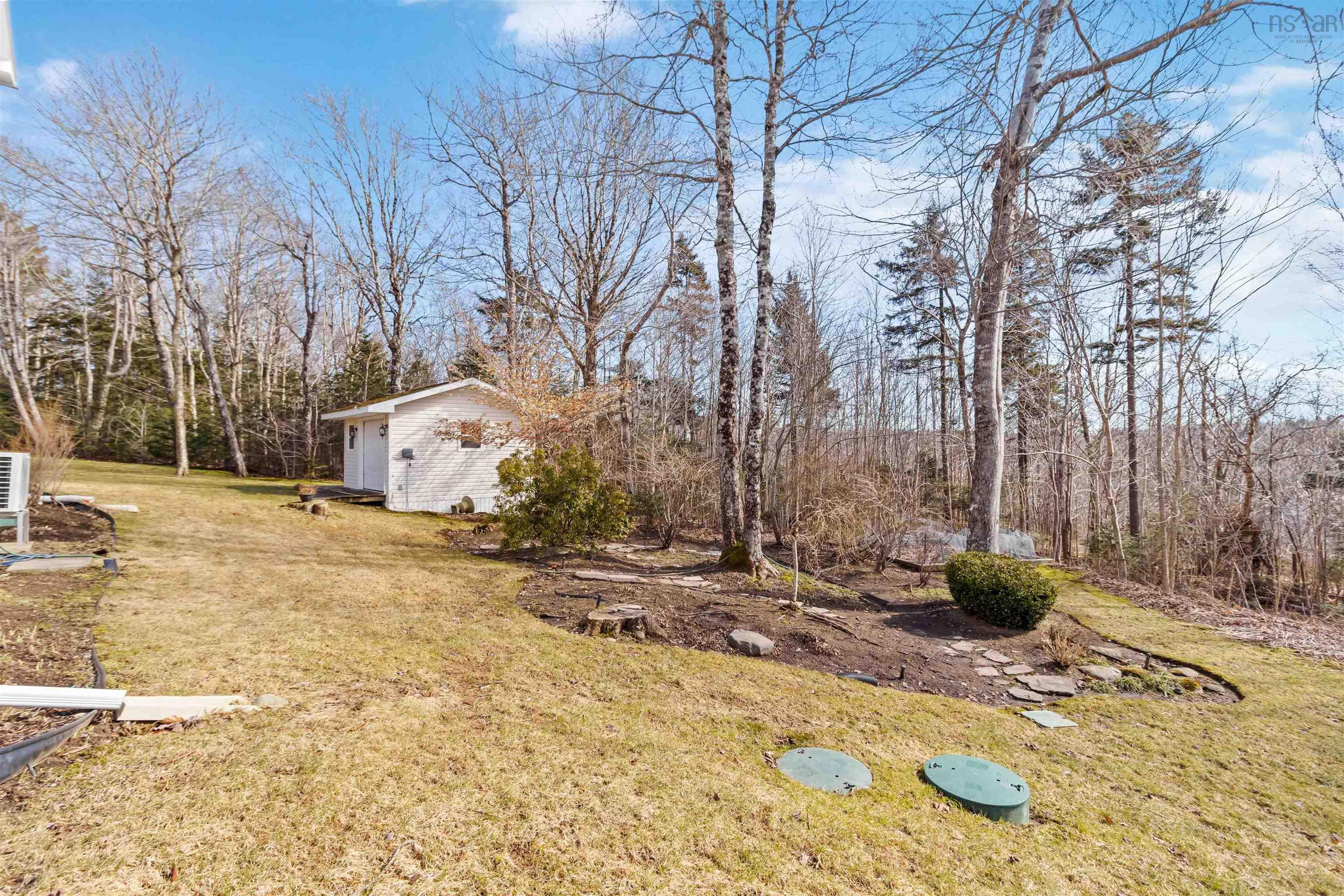 235 Glen Arbour Way photo #30
