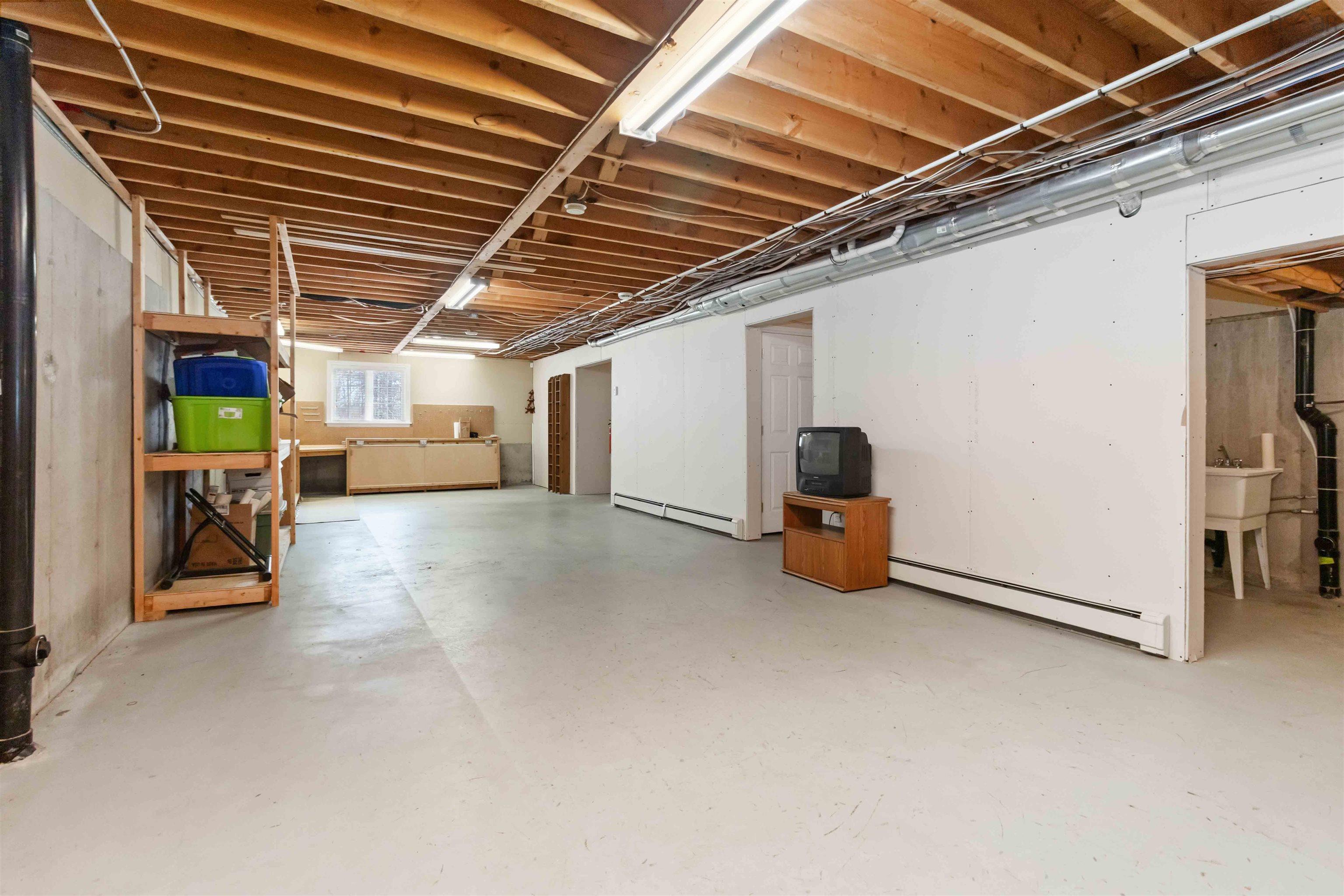 235 Glen Arbour Way photo #34