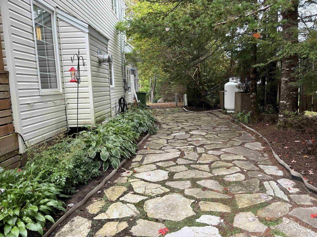 235 Glen Arbour Way photo #42