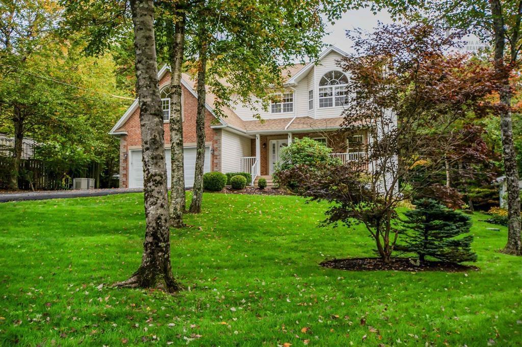 235 Glen Arbour Way photo #43