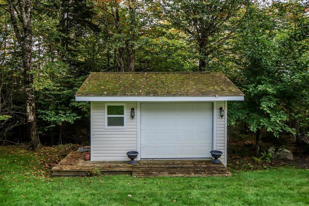 235 Glen Arbour Way photo #49