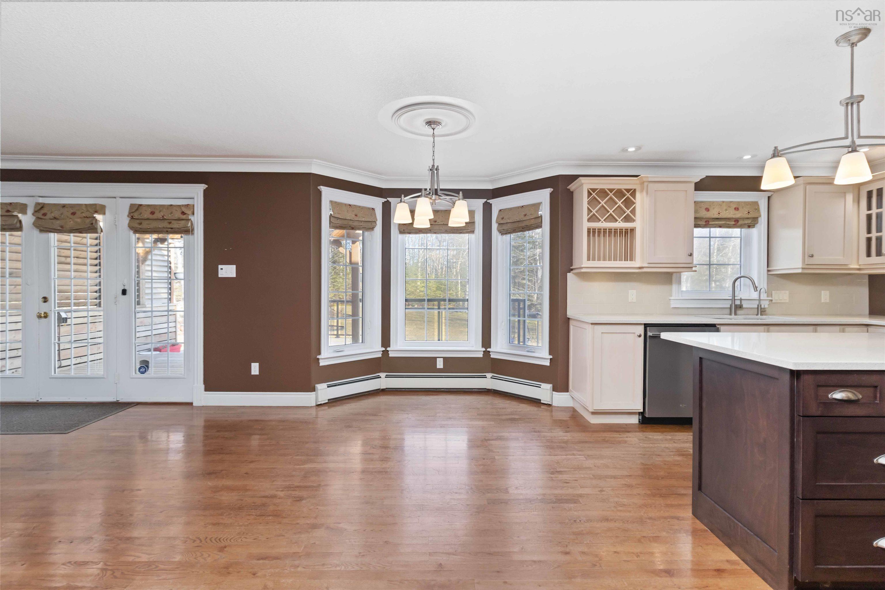 235 Glen Arbour Way photo #10