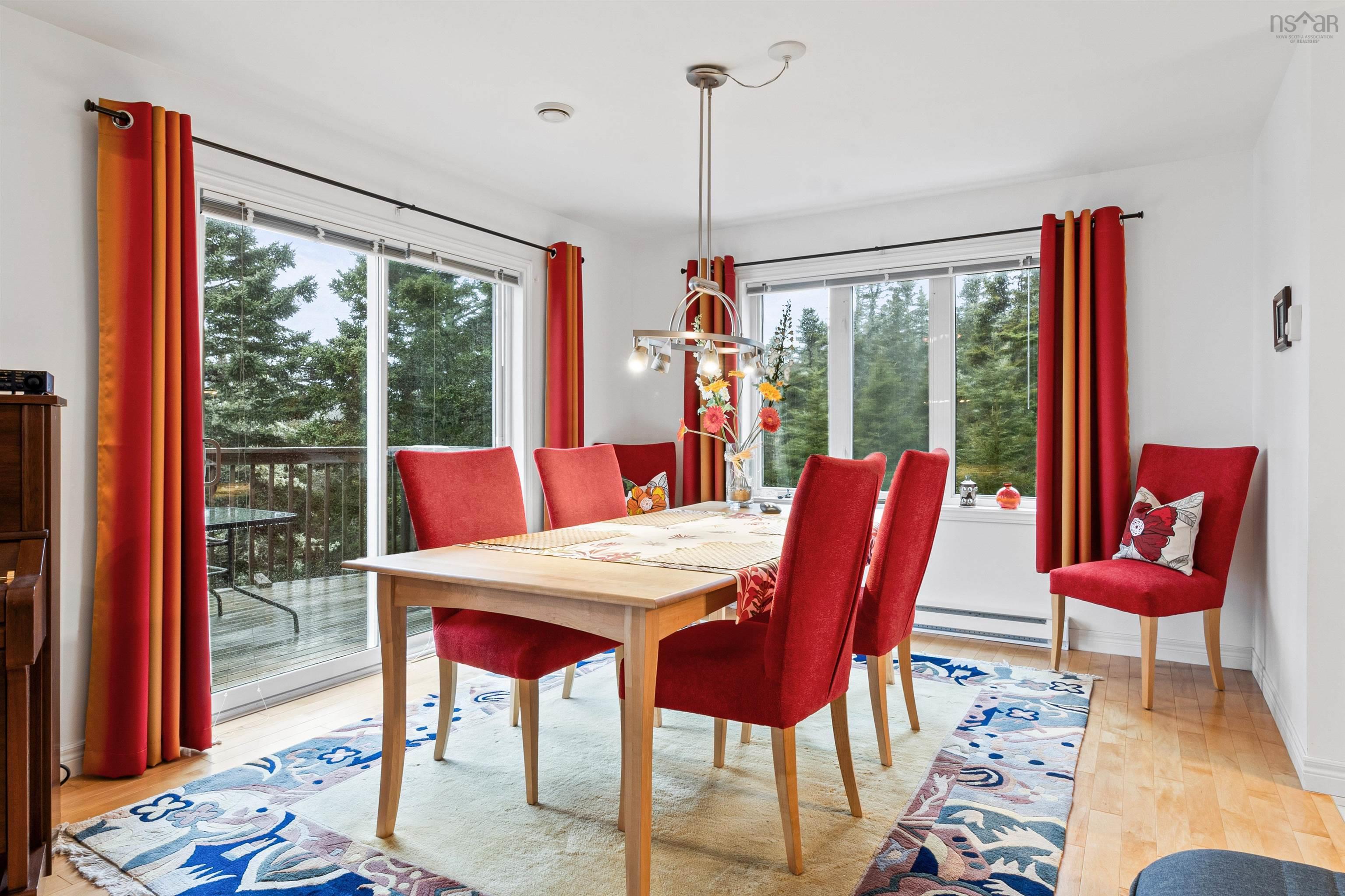 821 Shad Point Parkway photo #11