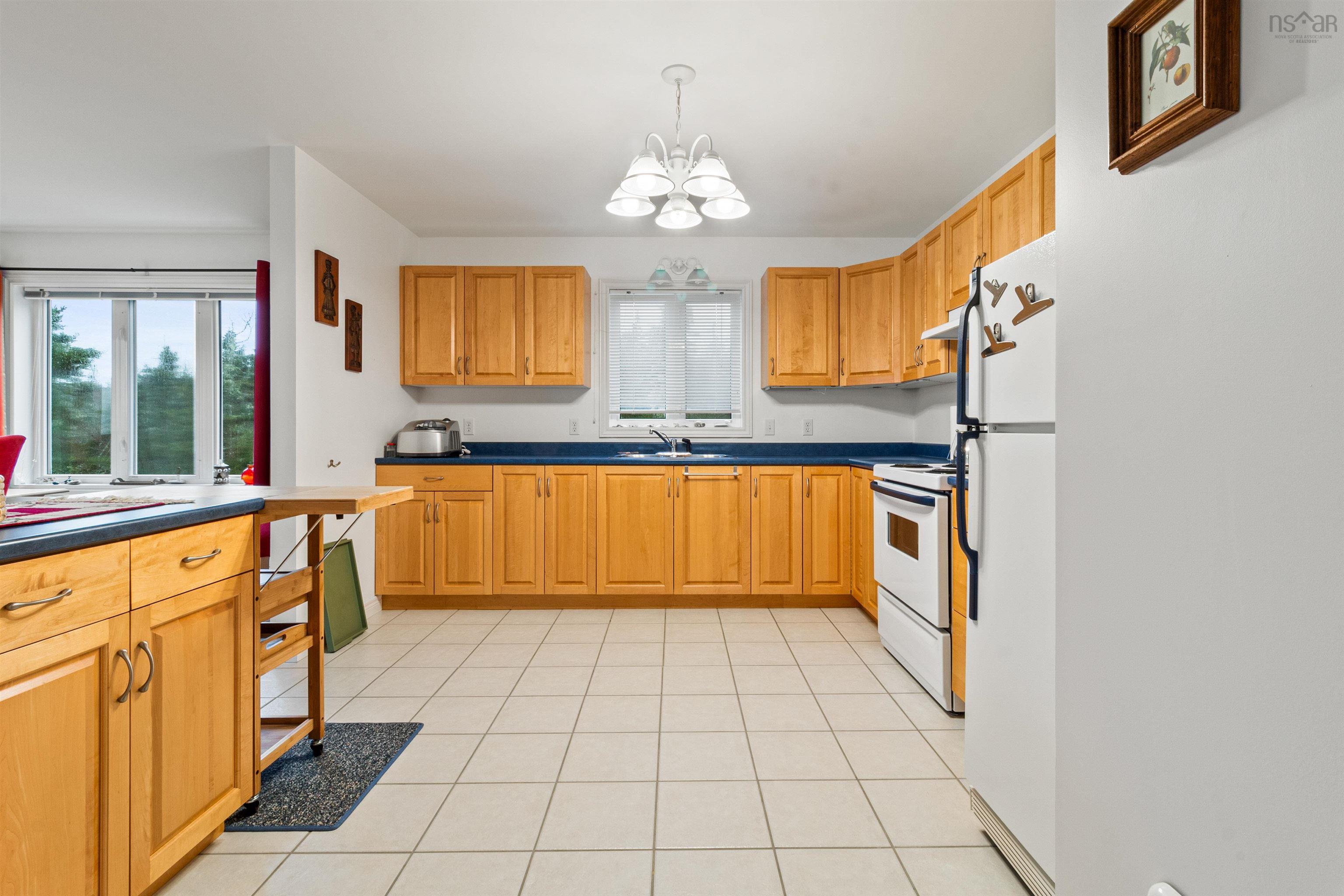 821 Shad Point Parkway photo #7