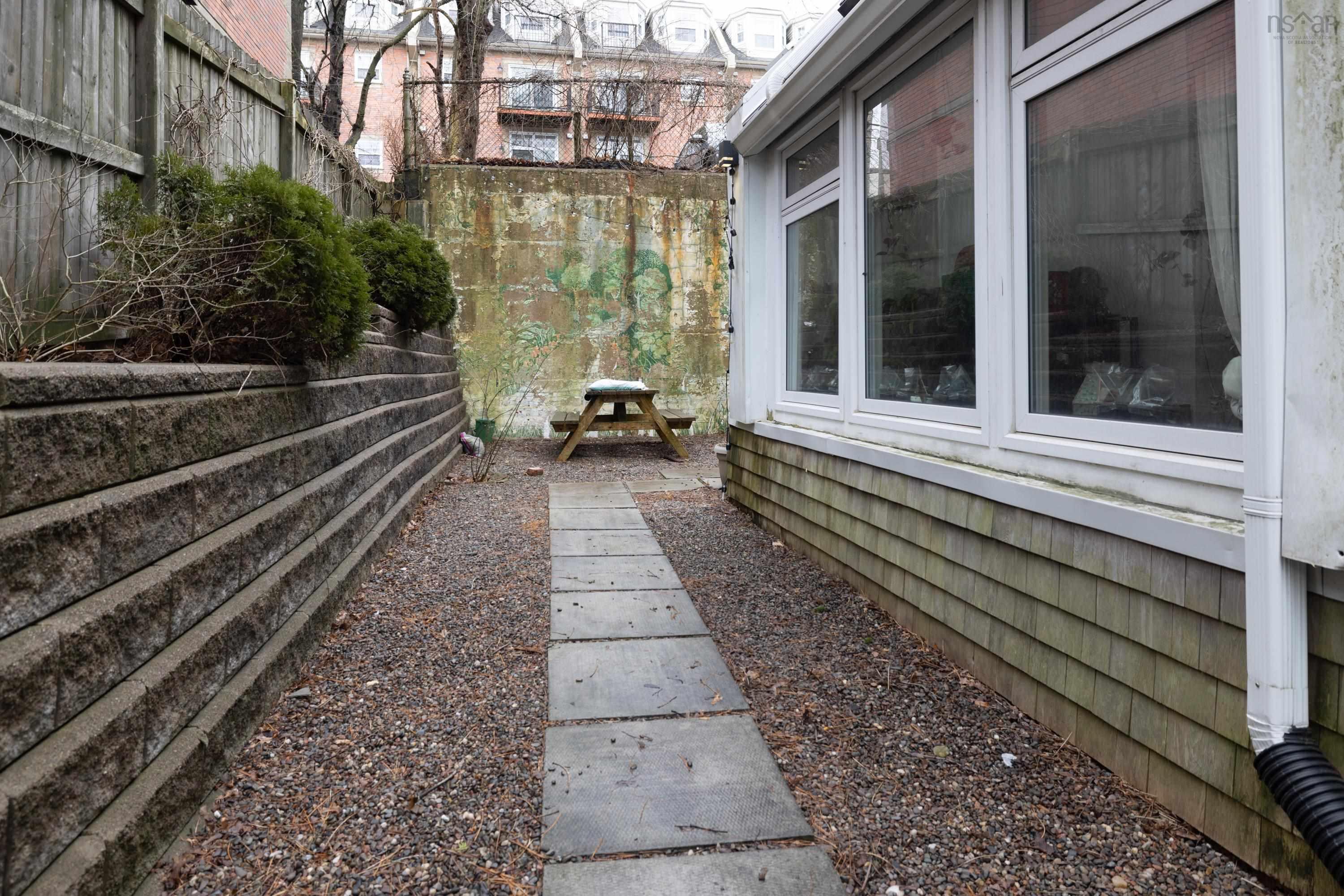 15 2128 Brunswick Street photo #17