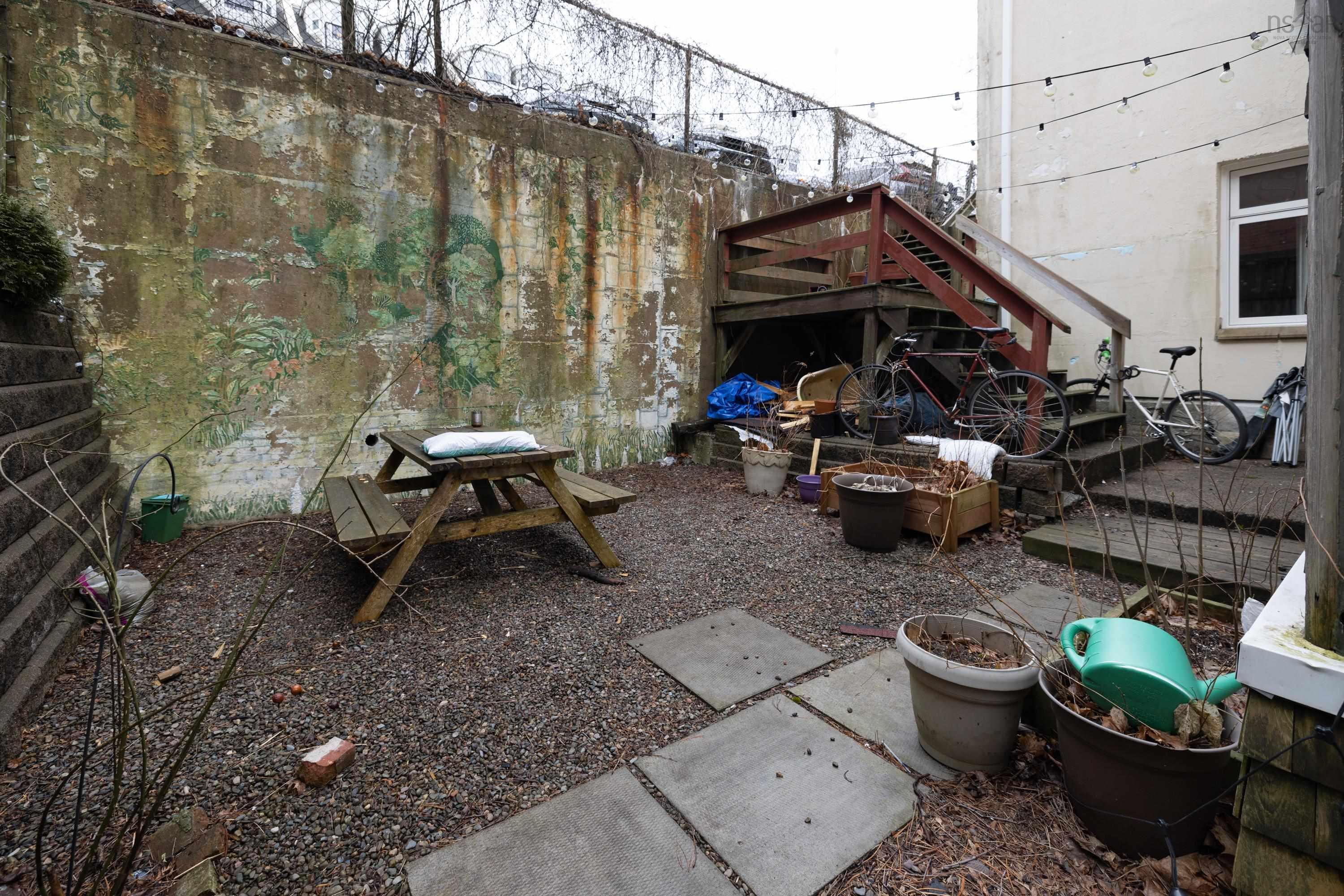 15 2128 Brunswick Street photo #18