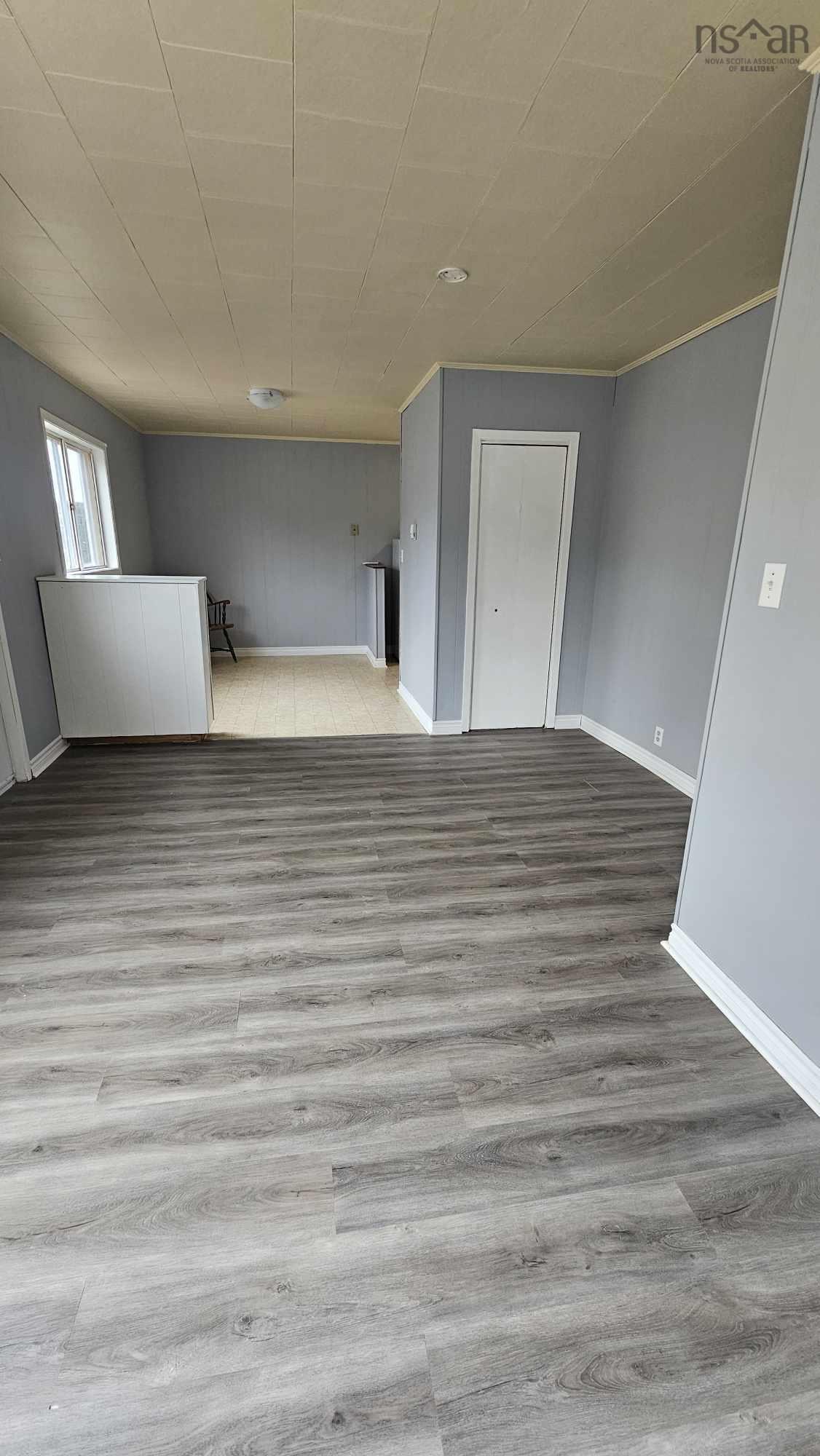 15 Pool Road photo #4