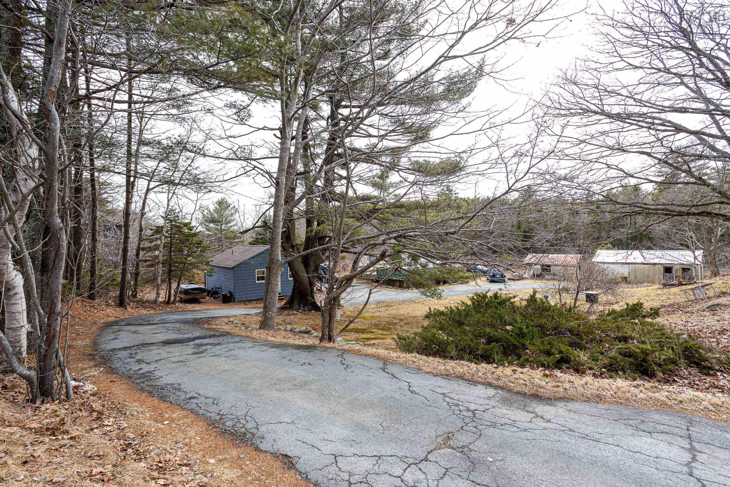 1427 Cobequid Road photo #45