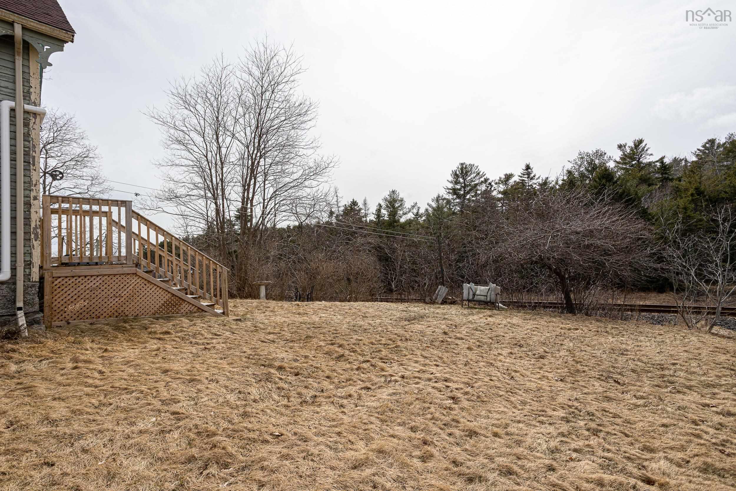 1427 Cobequid Road photo #4