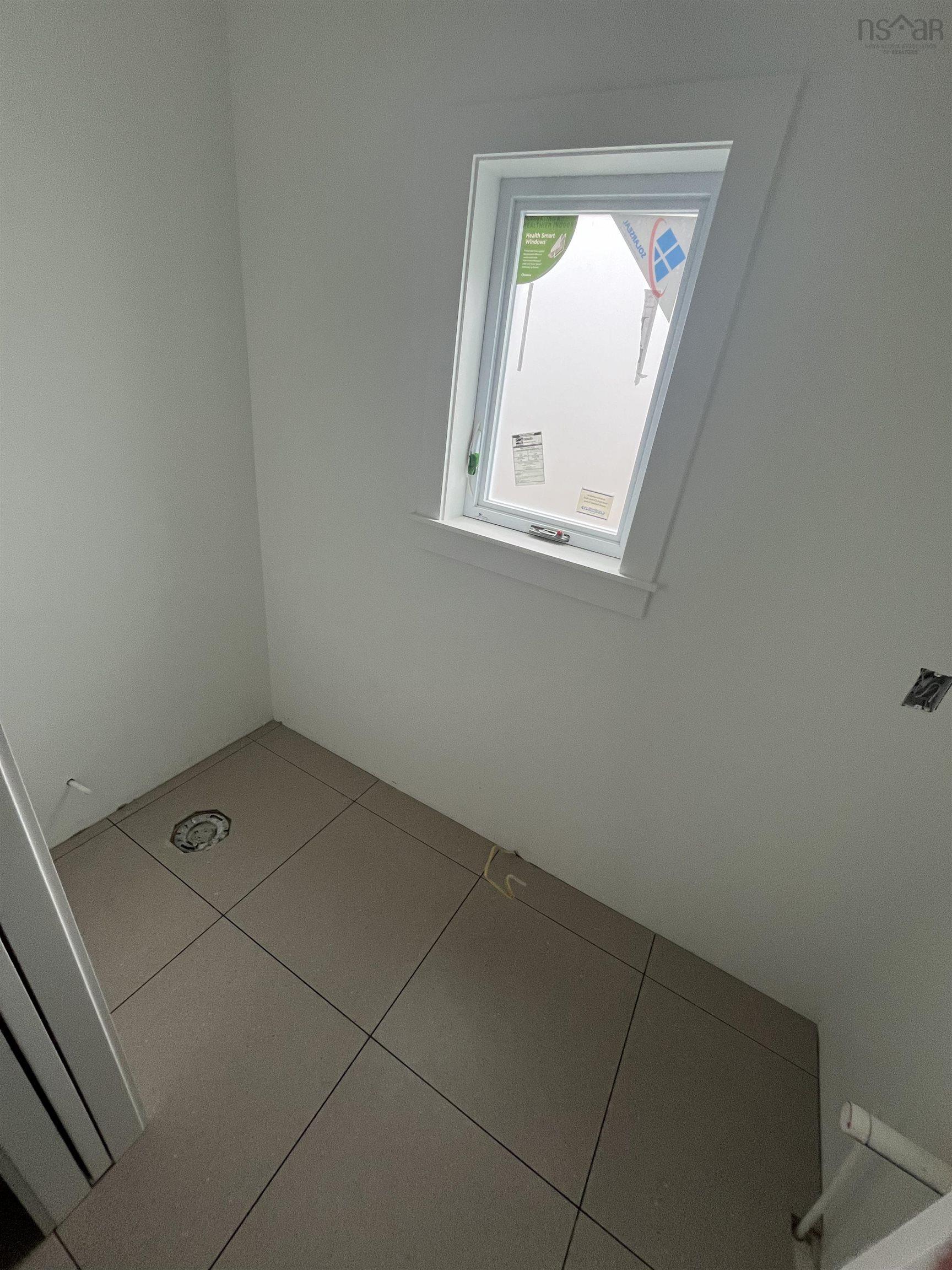 170 Olive Avenue photo #14