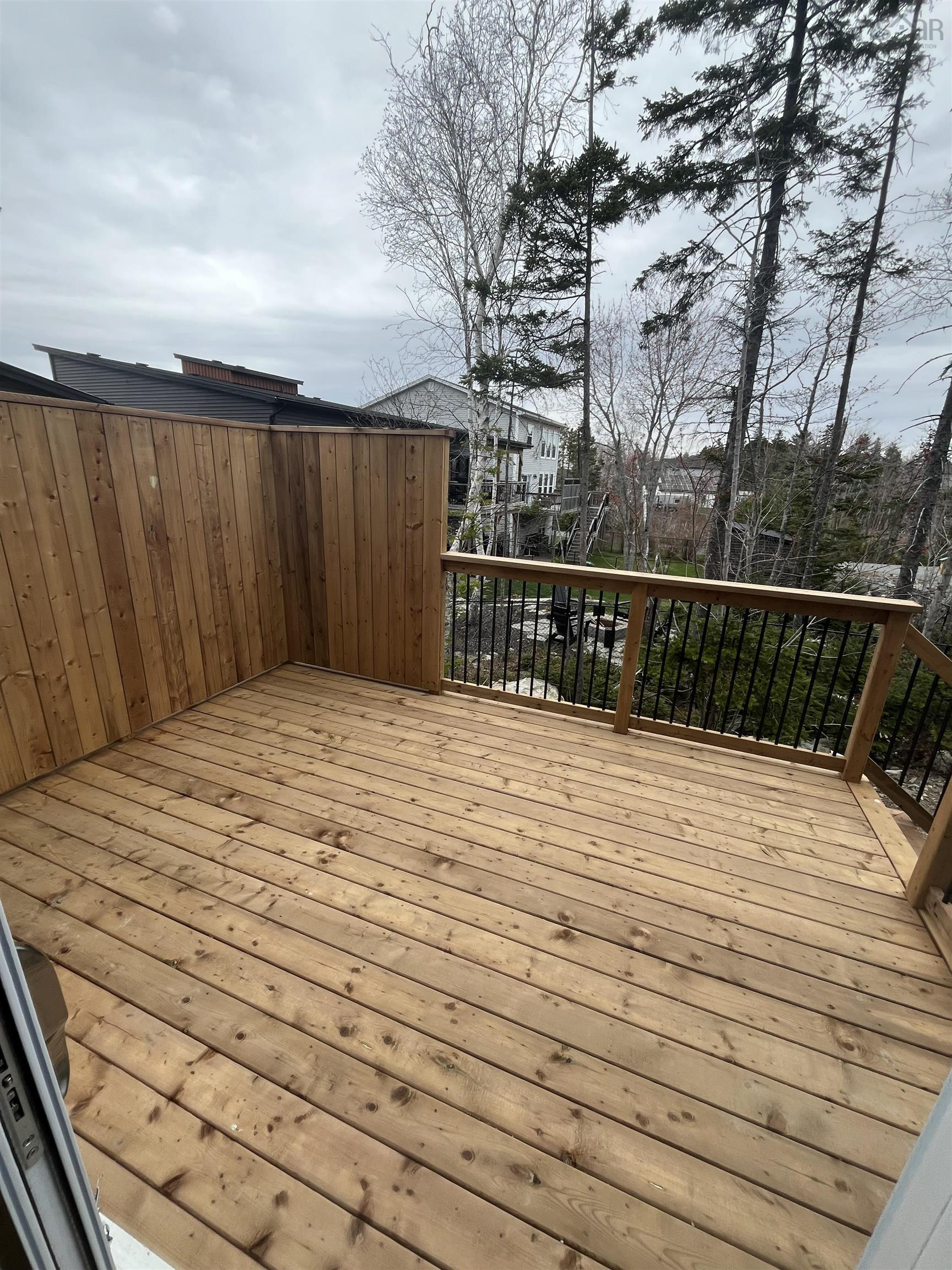 170 Olive Avenue photo #17